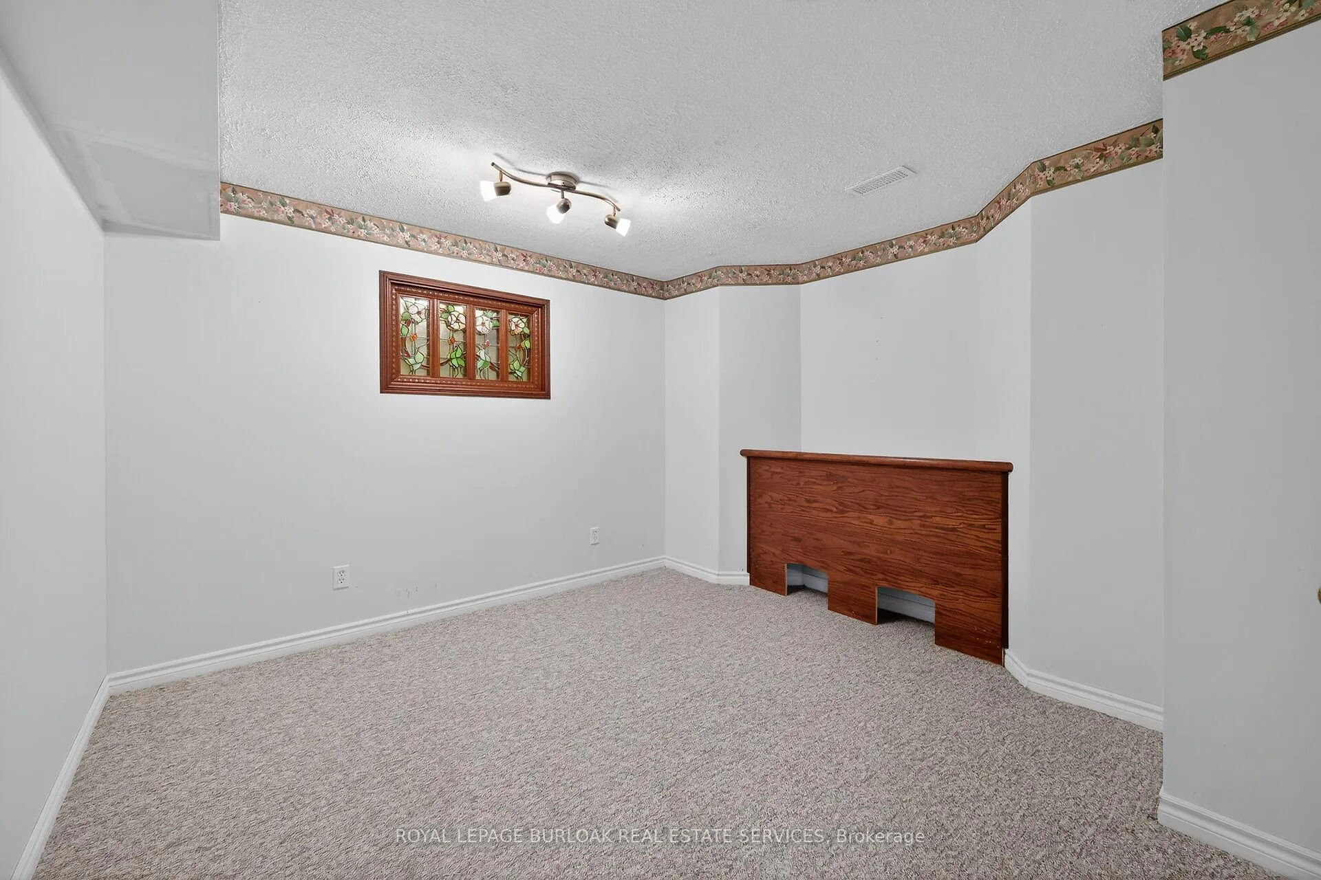 Photo 20 of 20 Twentyplace Boulevard, Hamilton, Twenty Place — HOMEH