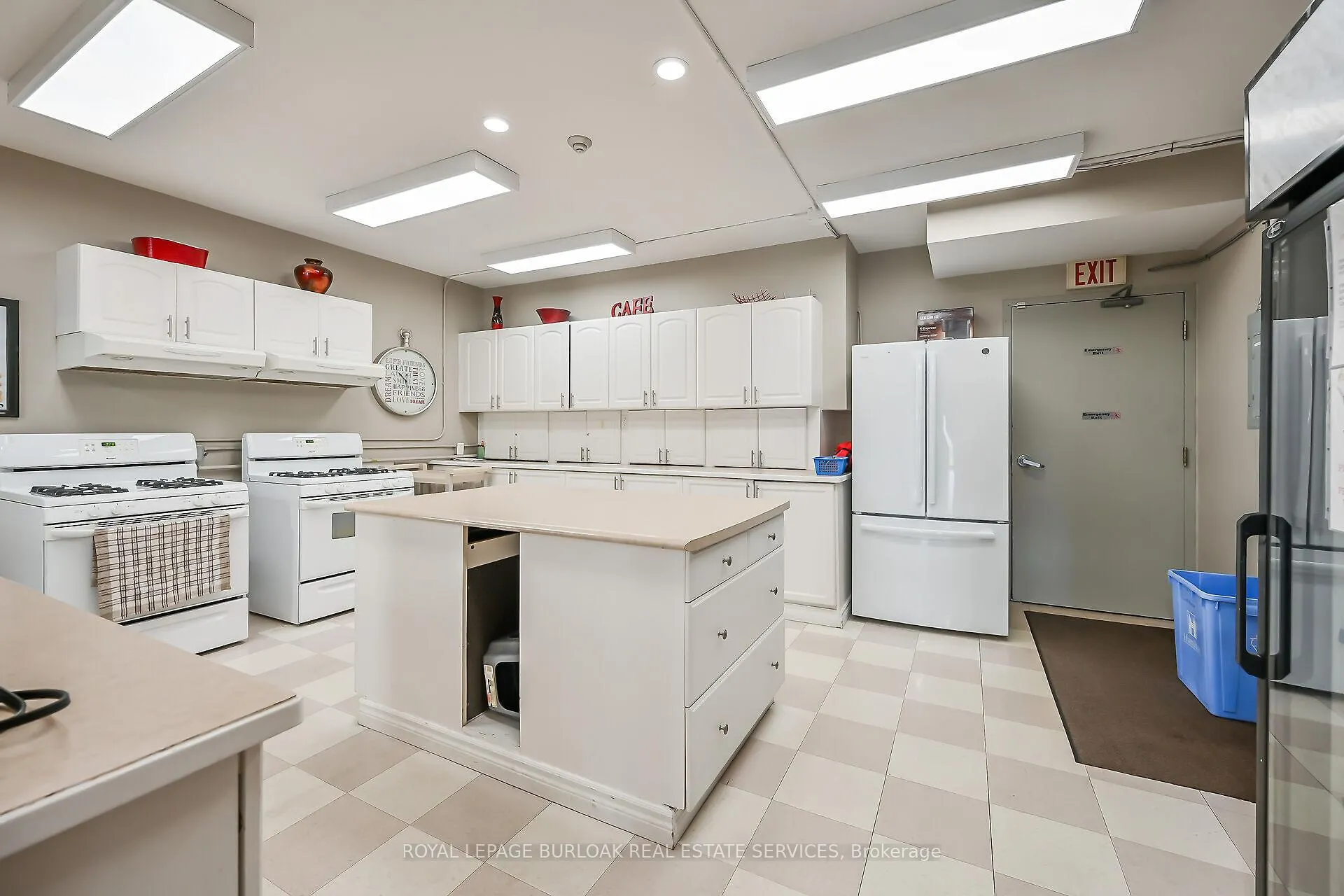Photo 28 of 20 Twentyplace Boulevard, Hamilton, Twenty Place — HOMEH
