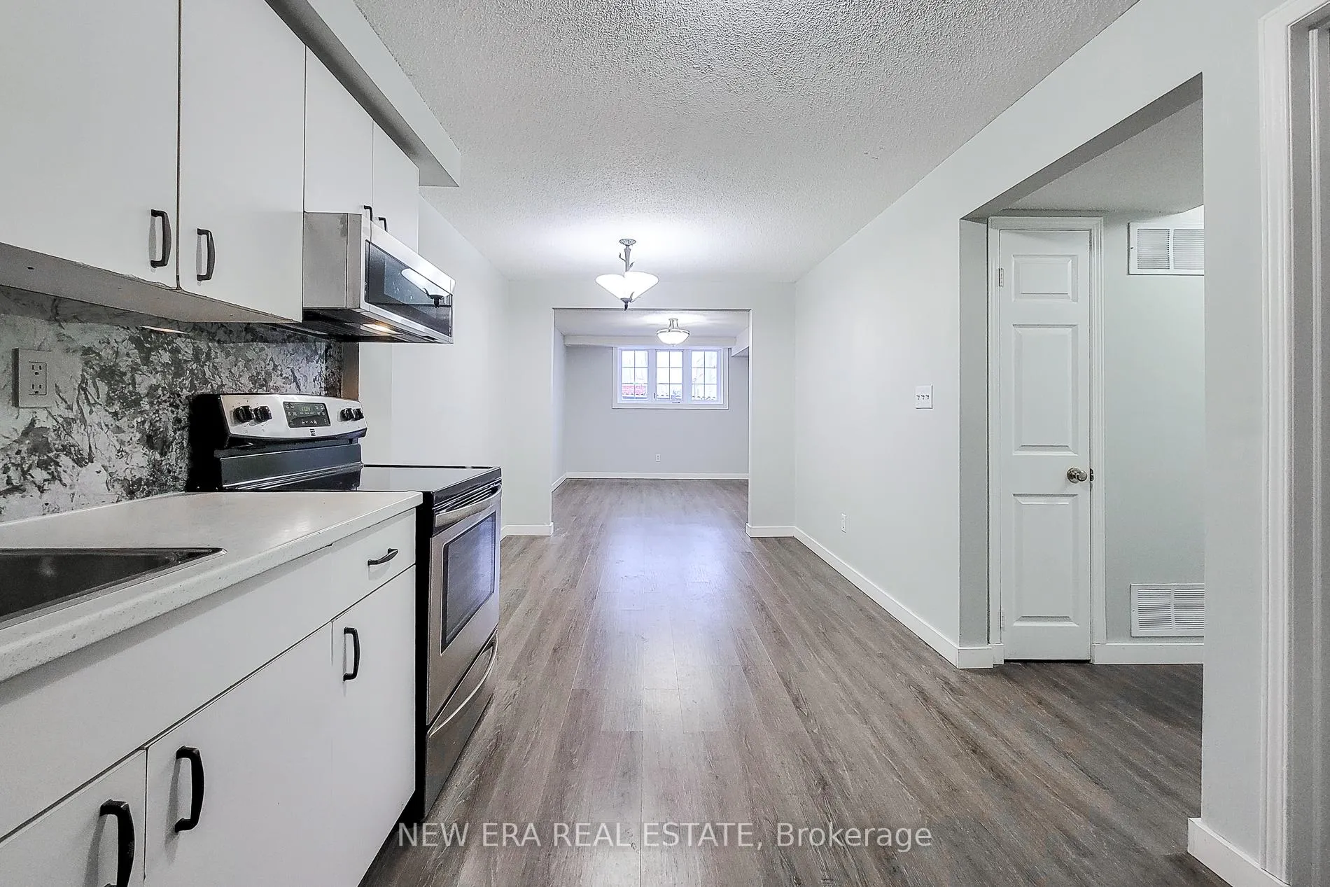 Photo 26 of 103 Vine Street, St. Catharines, E. Chester — HOMEH