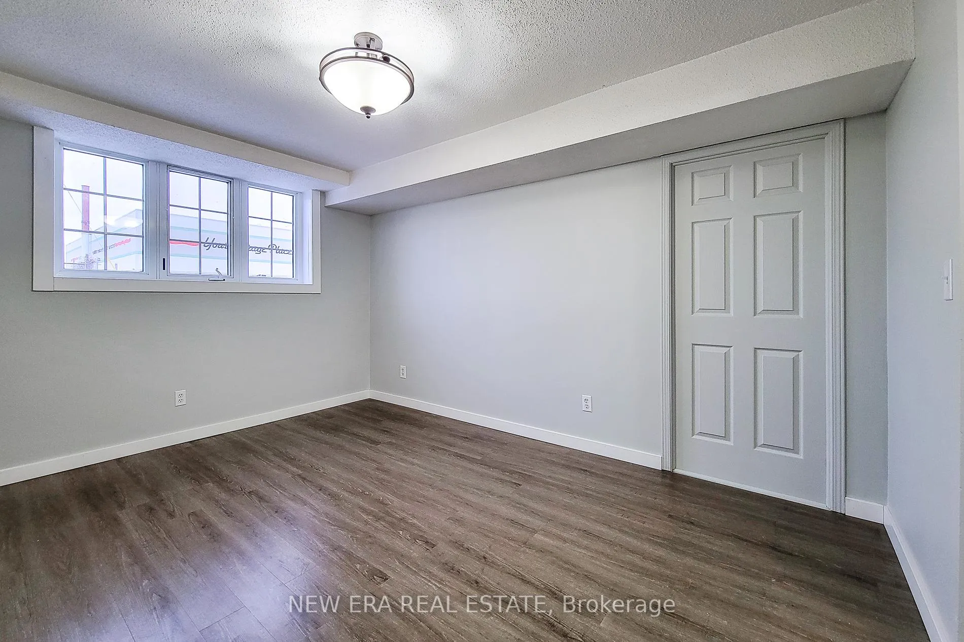 Photo 29 of 103 Vine Street, St. Catharines, E. Chester — HOMEH