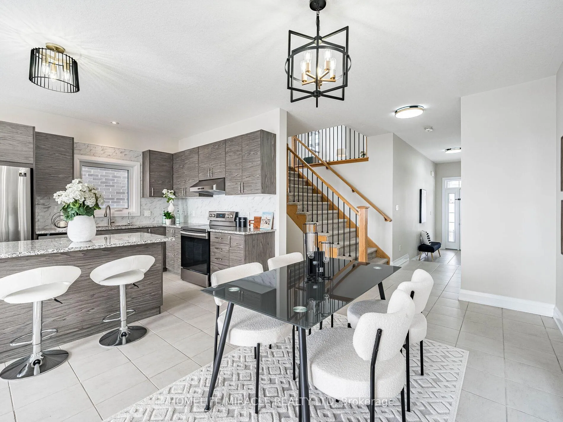 Photo 10 of 677 Thomas Slee Drive, Kitchener, Doon South — HOMEH