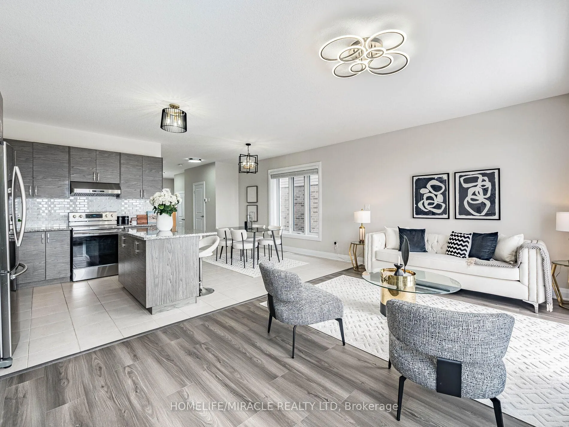 Photo 18 of 677 Thomas Slee Drive, Kitchener, Doon South — HOMEH