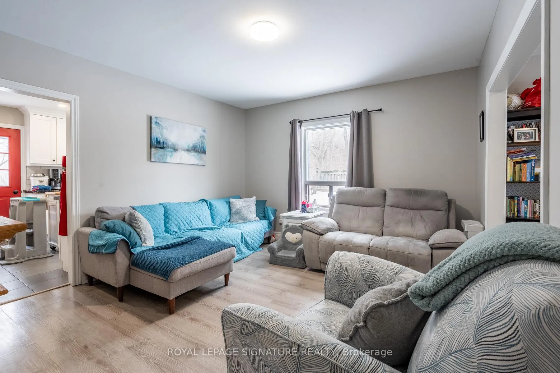 Photo 5 of 34 Bond Street S, Hamilton, Dundas — HOMEH