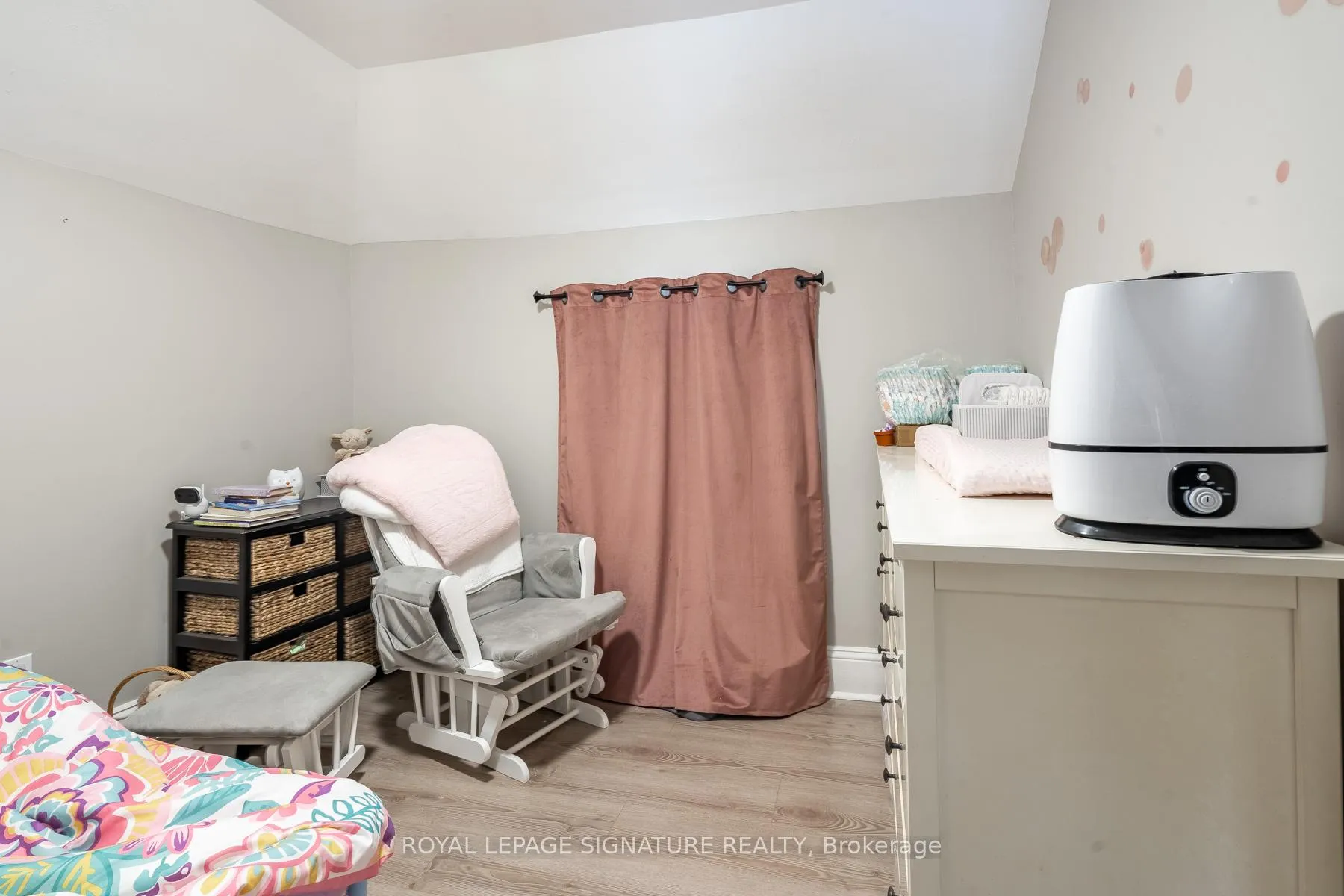 Photo 16 of 34 Bond Street S, Hamilton, Dundas — HOMEH