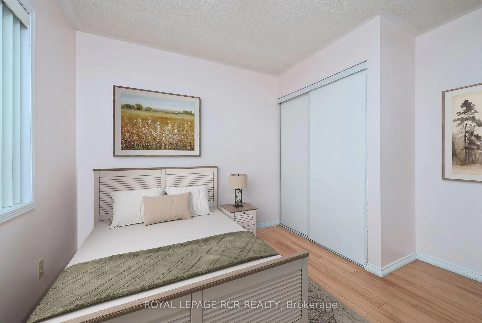 Photo 18 of Unit 15, 247 King Street N, New Tecumseth, Alliston — HOMEH