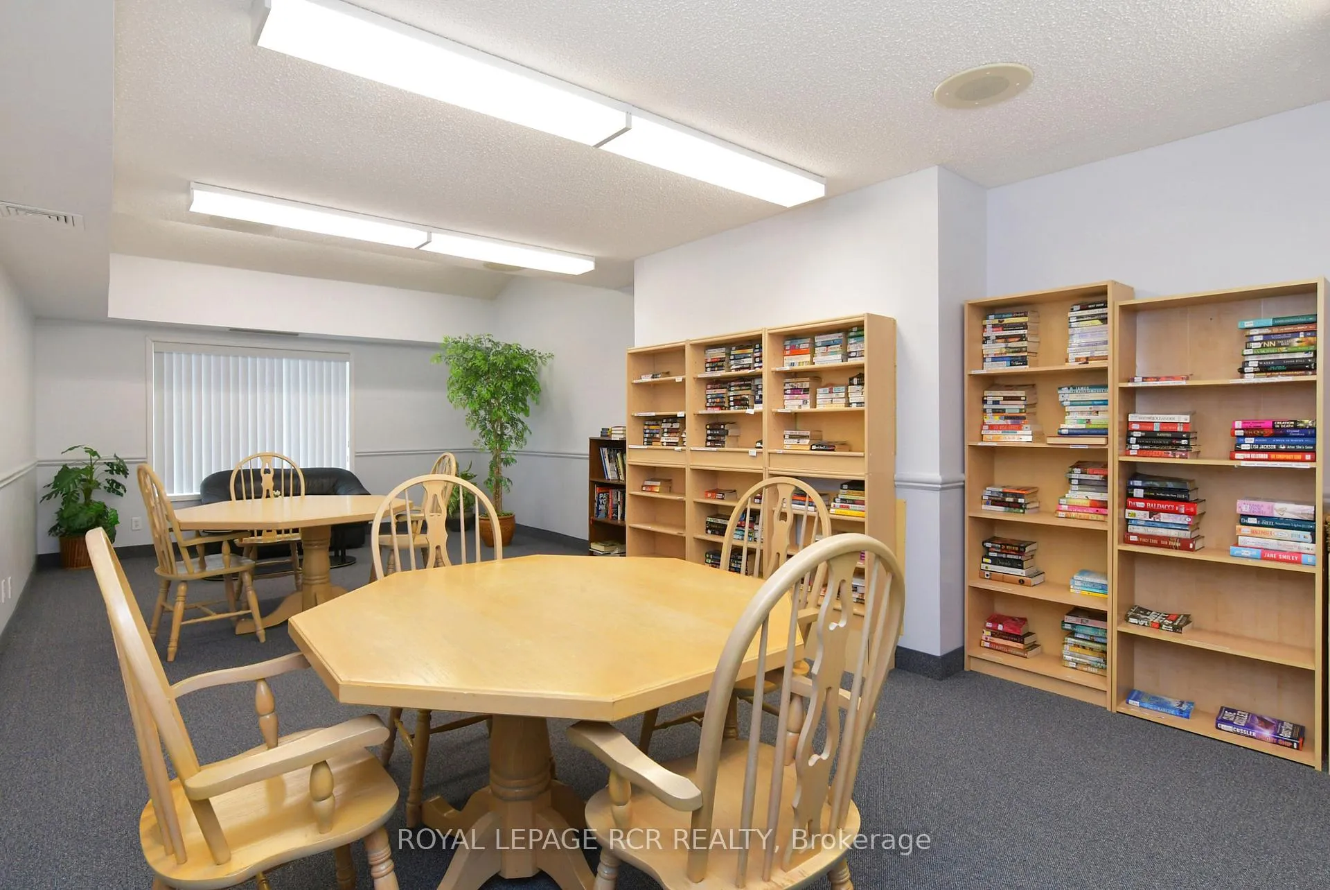 Photo 26 of Unit 15, 247 King Street N, New Tecumseth, Alliston — HOMEH
