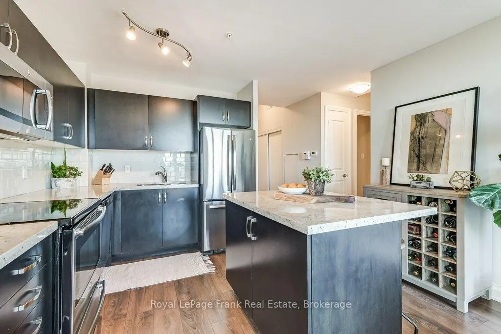 Photo 14 of Unit 609, 68 Main Street N, Markham, Old Markham Village — HOMEH