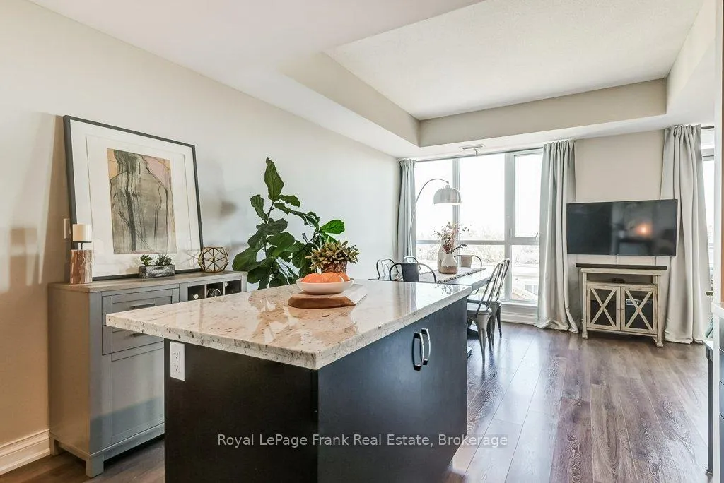 Photo 15 of Unit 609, 68 Main Street N, Markham, Old Markham Village — HOMEH
