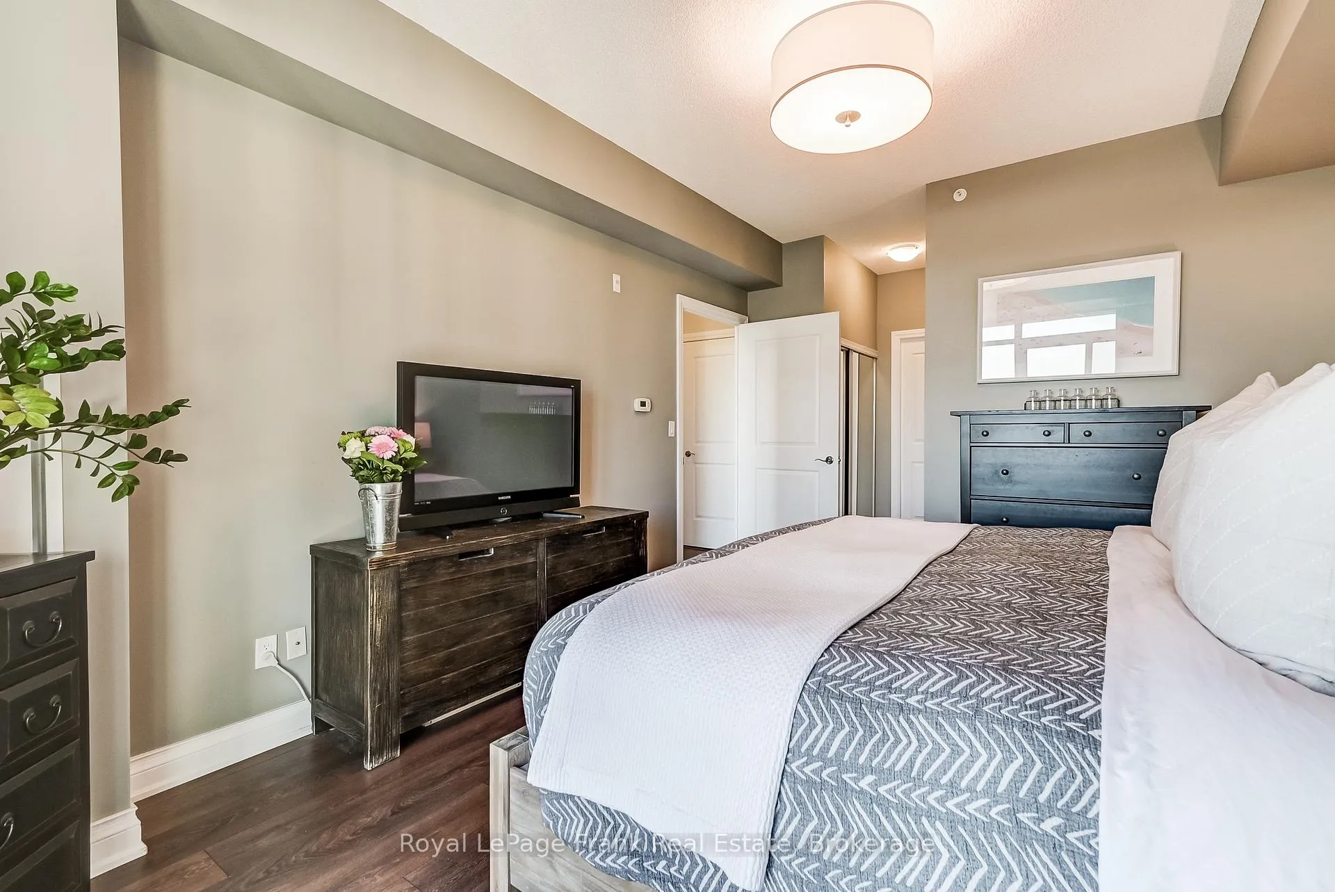 Photo 30 of Unit 609, 68 Main Street N, Markham, Old Markham Village — HOMEH