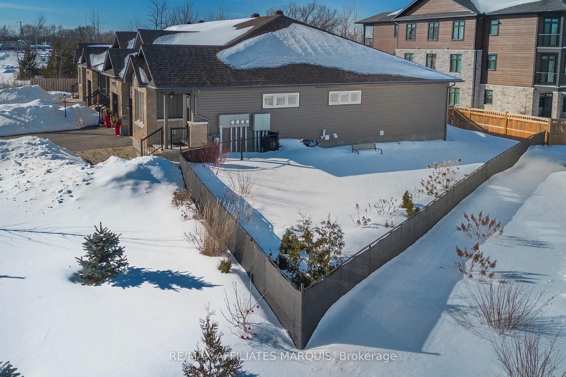 Photo 4 of 182 Ferrara Drive, Smiths Falls — HOMEH