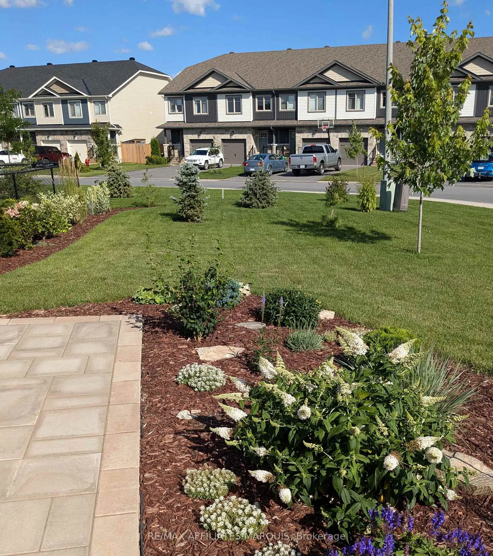 Photo 5 of 182 Ferrara Drive, Smiths Falls — HOMEH