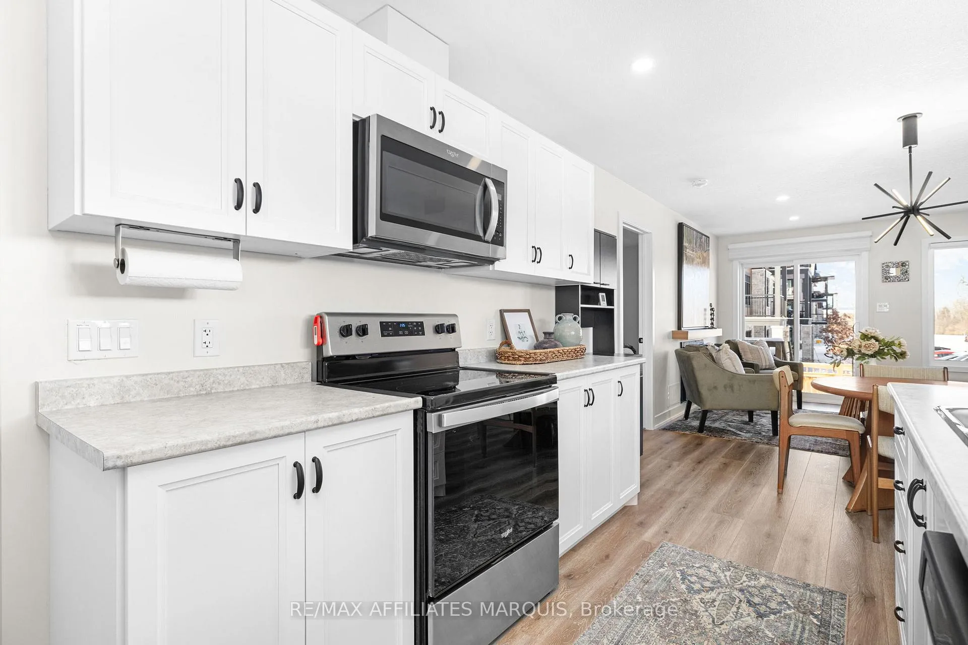 Photo 11 of 182 Ferrara Drive, Smiths Falls — HOMEH