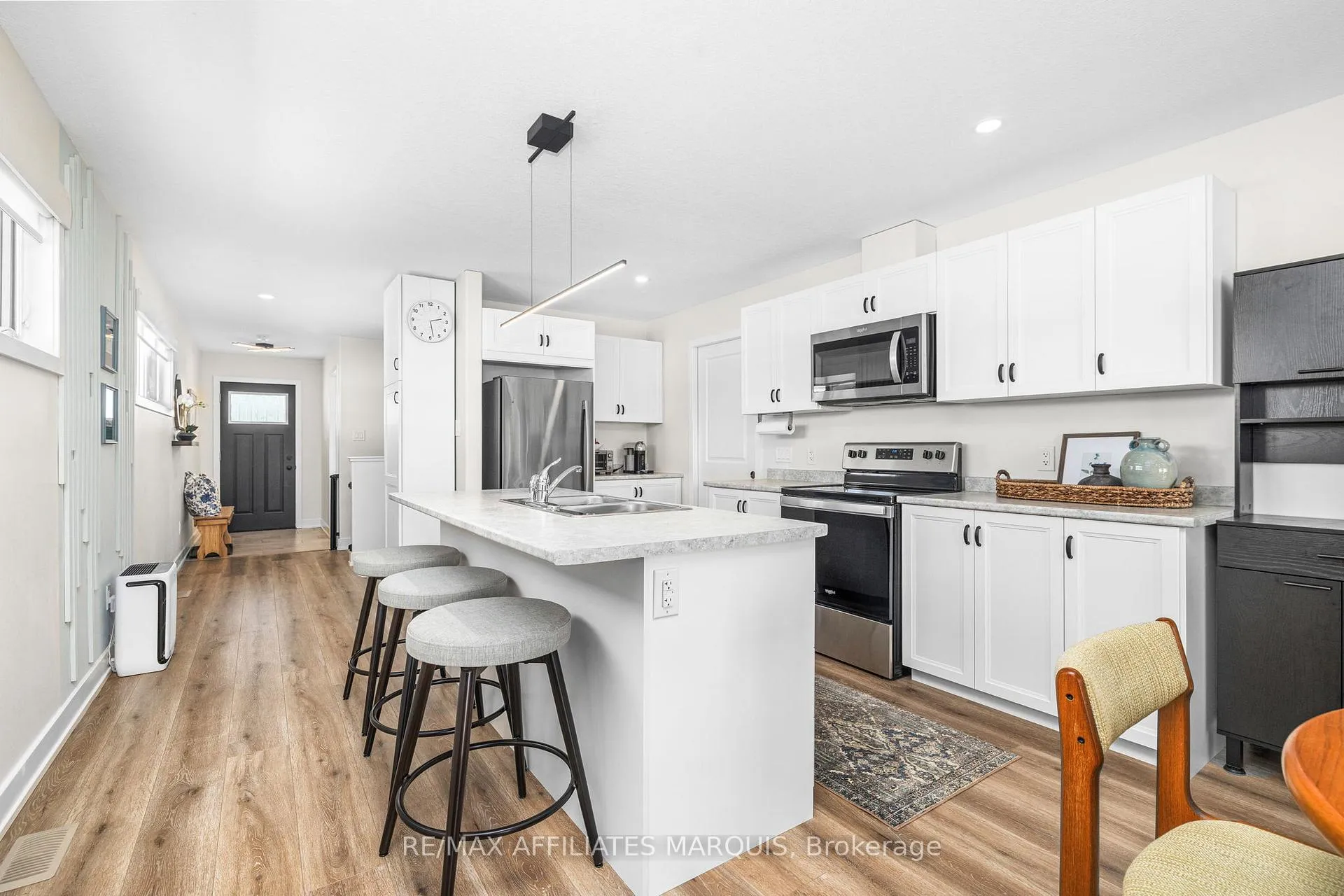 Photo 14 of 182 Ferrara Drive, Smiths Falls — HOMEH