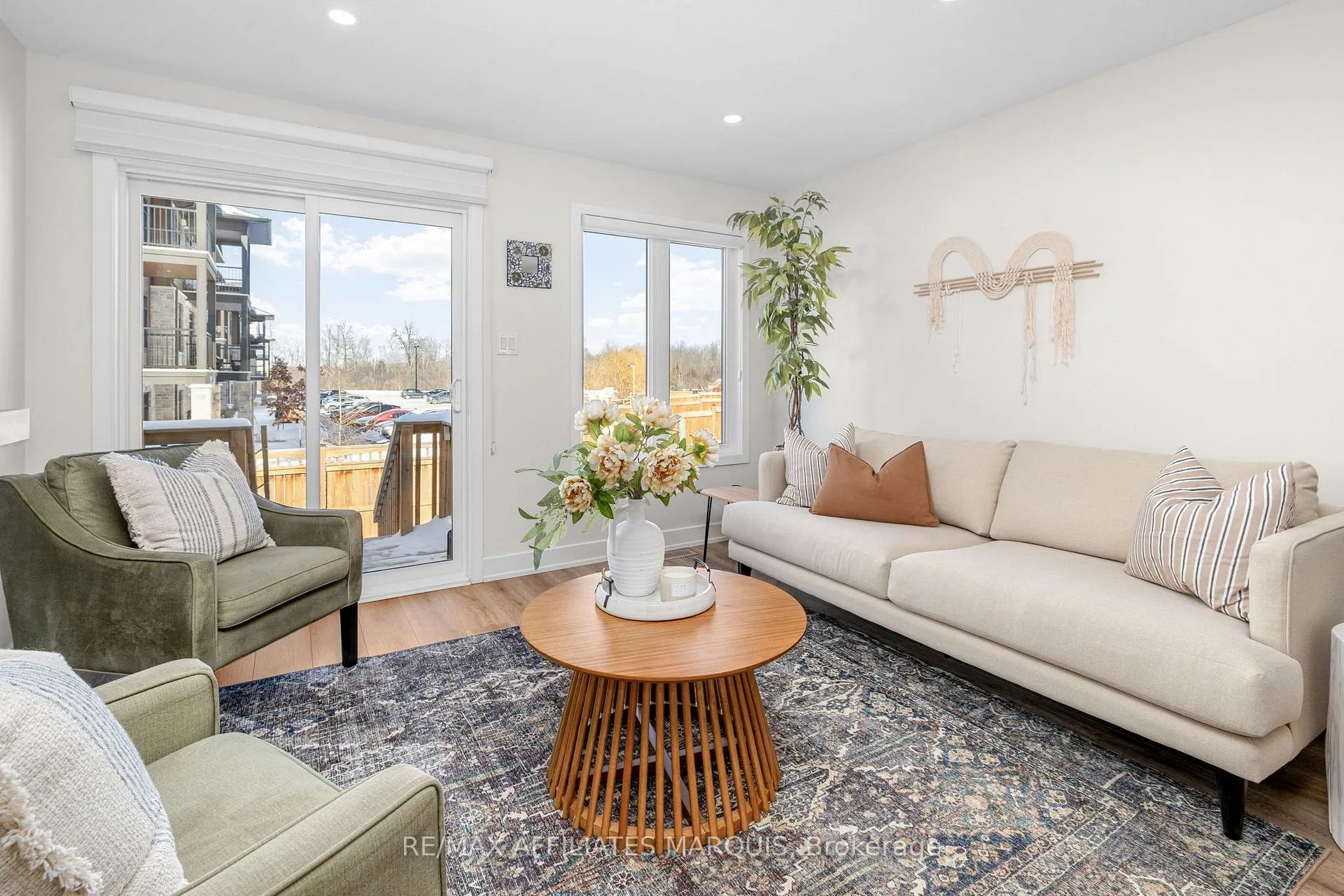 Photo 17 of 182 Ferrara Drive, Smiths Falls — HOMEH