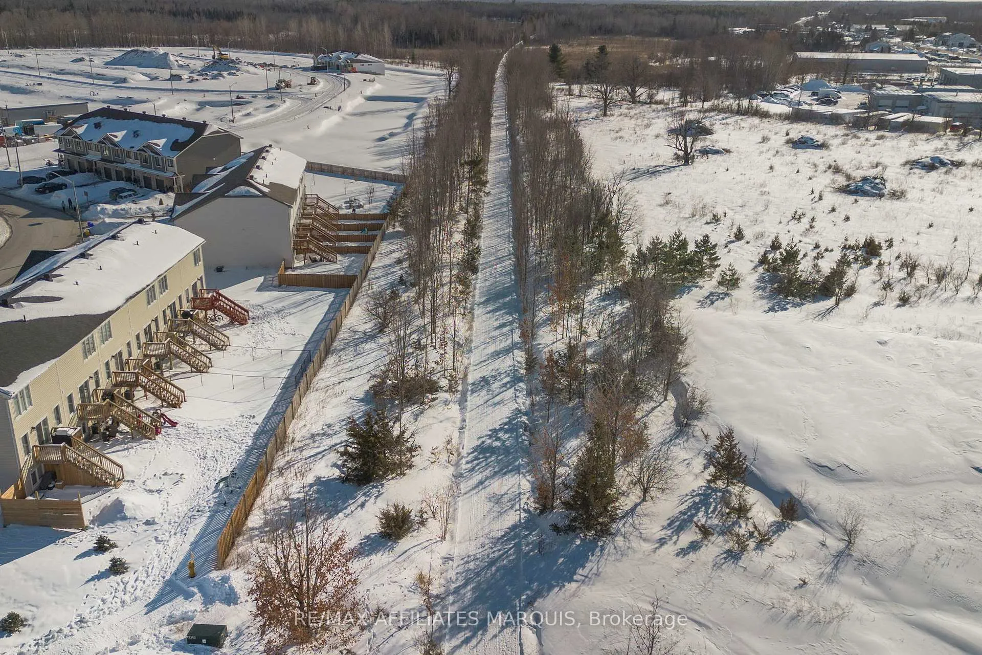 Photo 35 of 182 Ferrara Drive, Smiths Falls — HOMEH