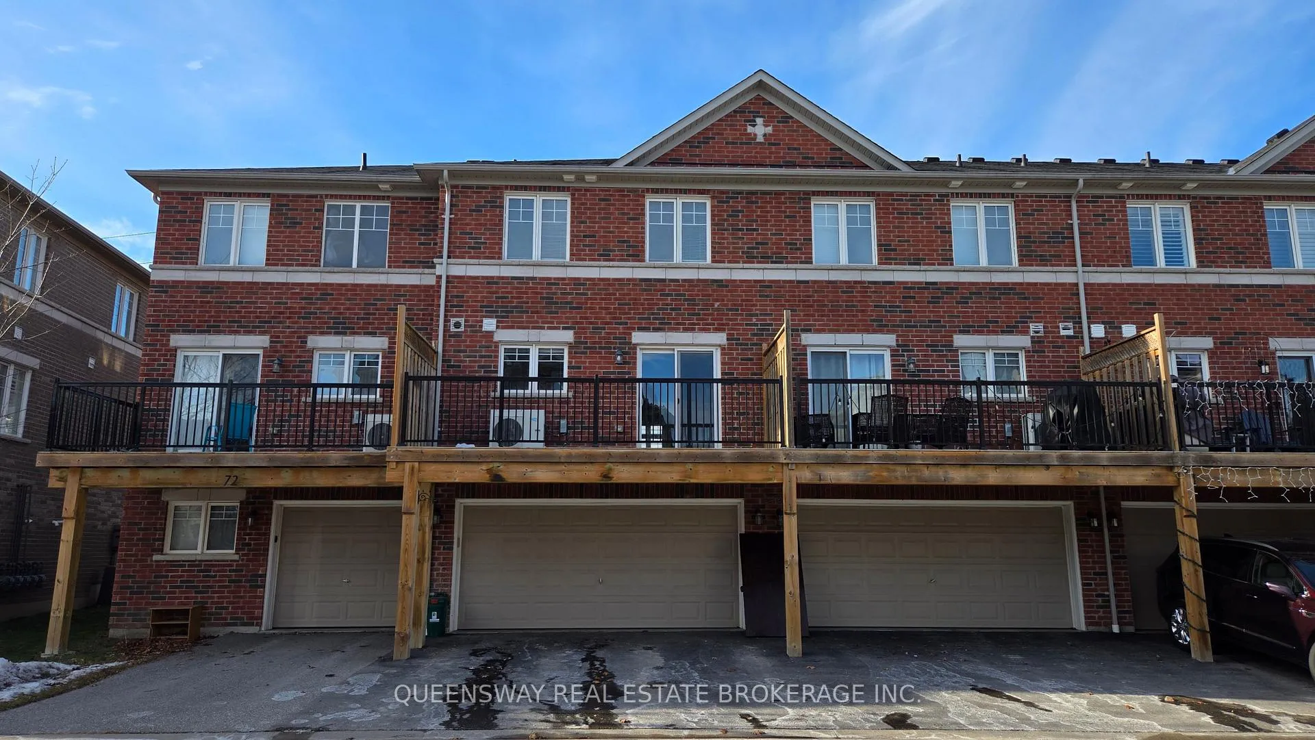 Photo 11 of 70 Streathern Way, Clarington, Bowmanville — HOMEH
