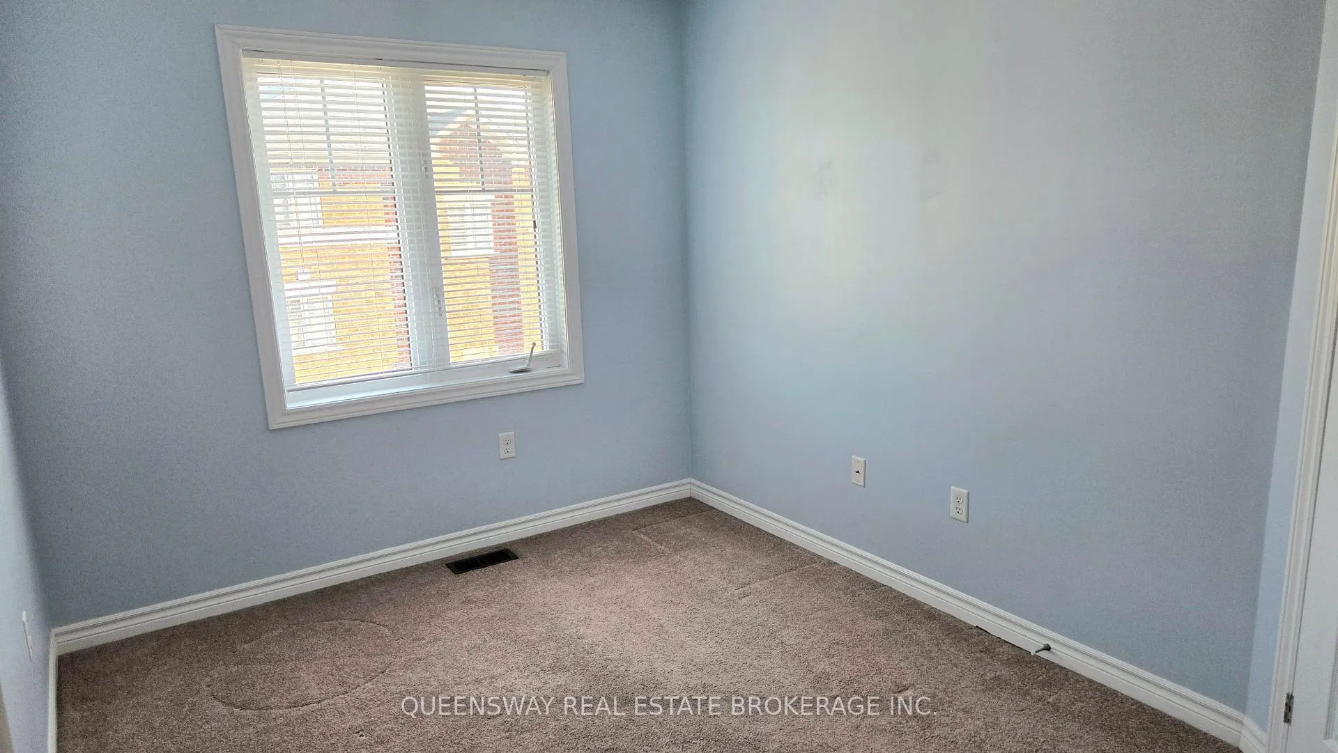 Photo 23 of 70 Streathern Way, Clarington, Bowmanville — HOMEH