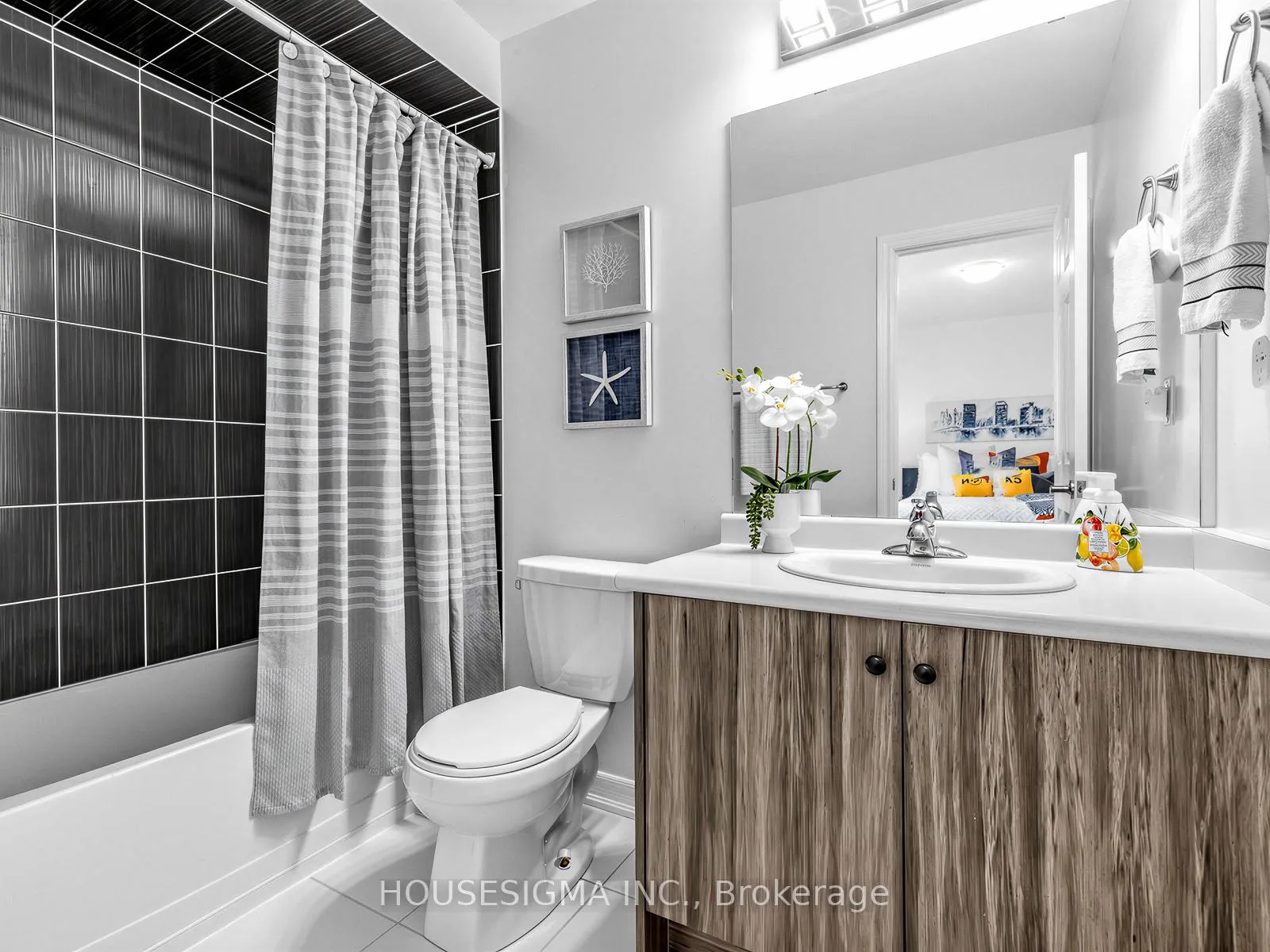 Photo 27 of 1278 Bardeau Street, Innisfil, Lefroy — HOMEH