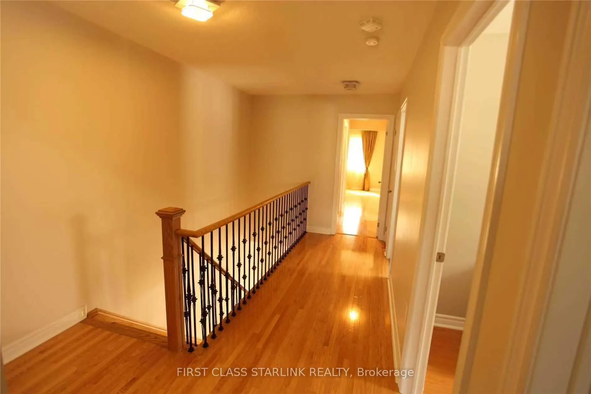 Photo 6 of 18 Spring Arbour Road, Vaughan, Patterson — HOMEH