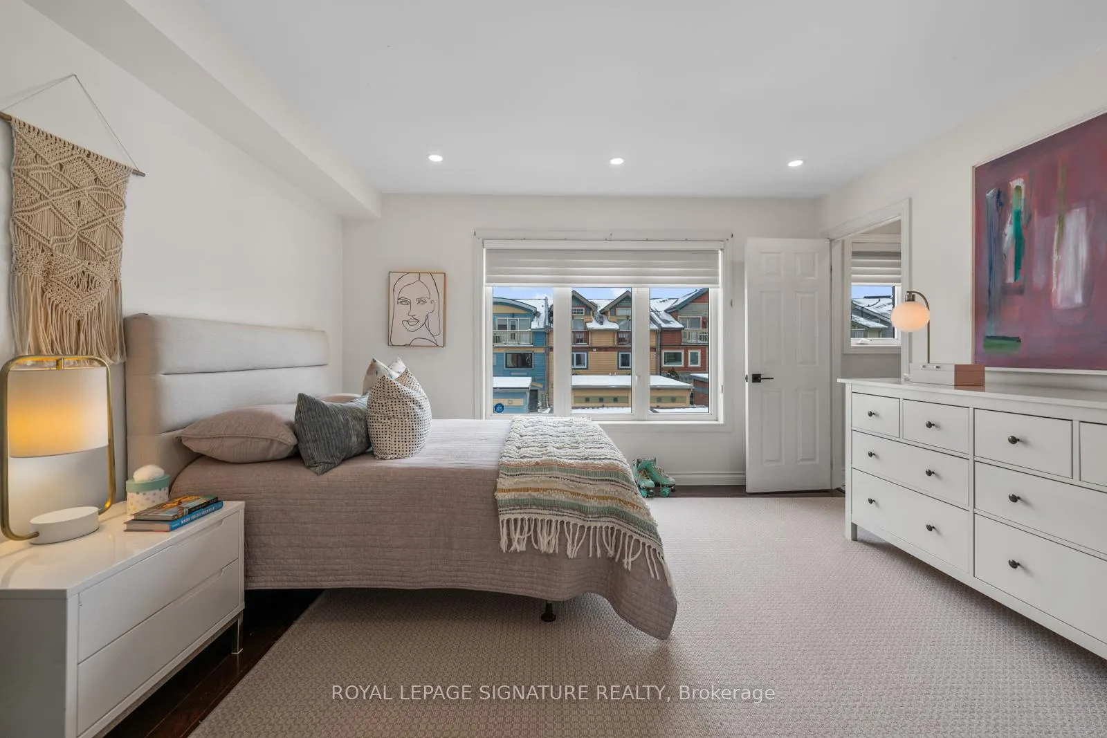 Photo 18 of 101 Boardwalk Drive, Toronto, The Beaches — HOMEH