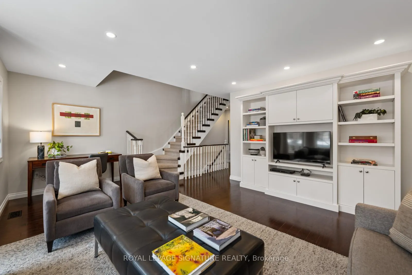 Photo 25 of 101 Boardwalk Drive, Toronto, The Beaches — HOMEH