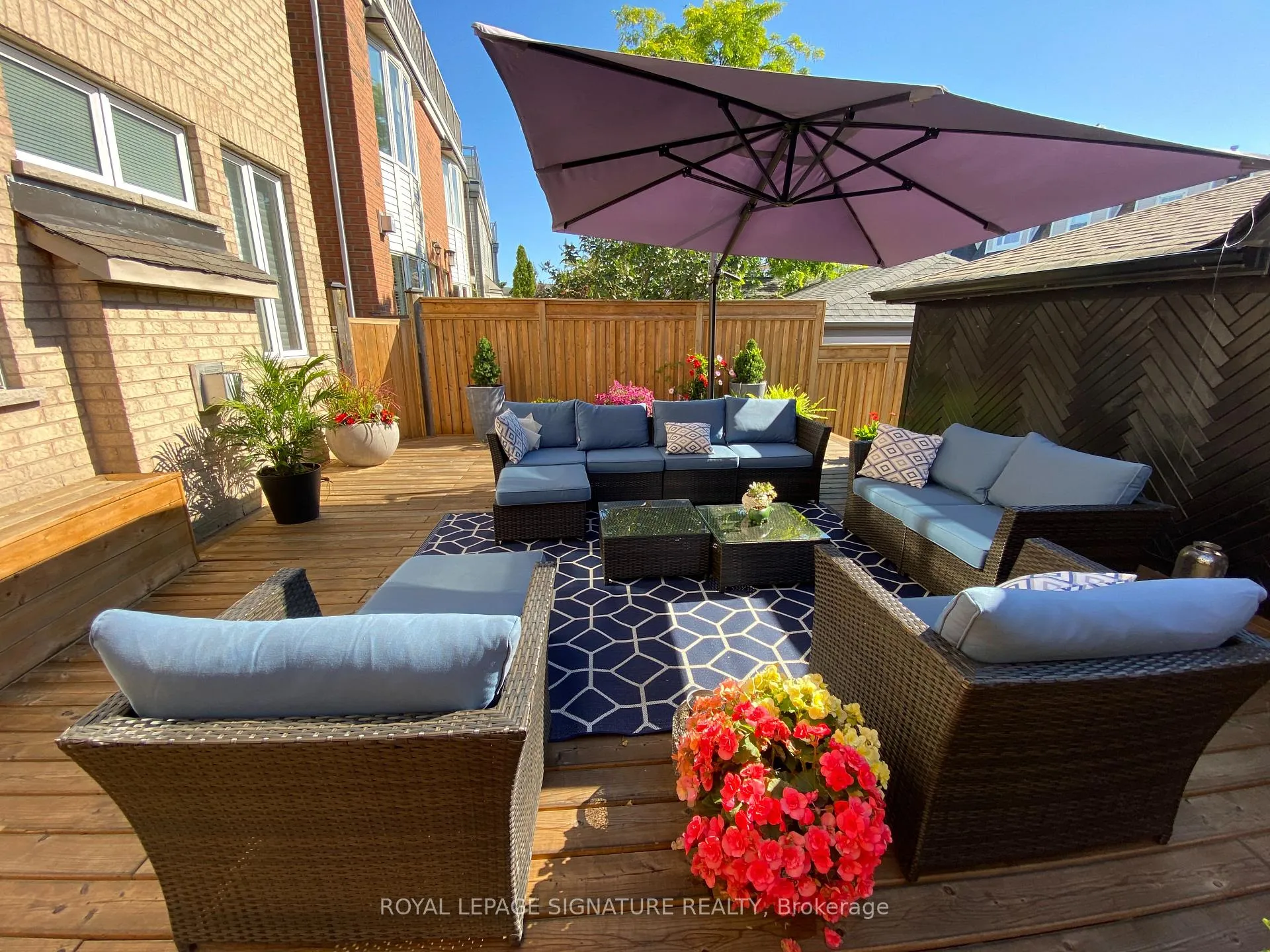 Photo 37 of 101 Boardwalk Drive, Toronto, The Beaches — HOMEH