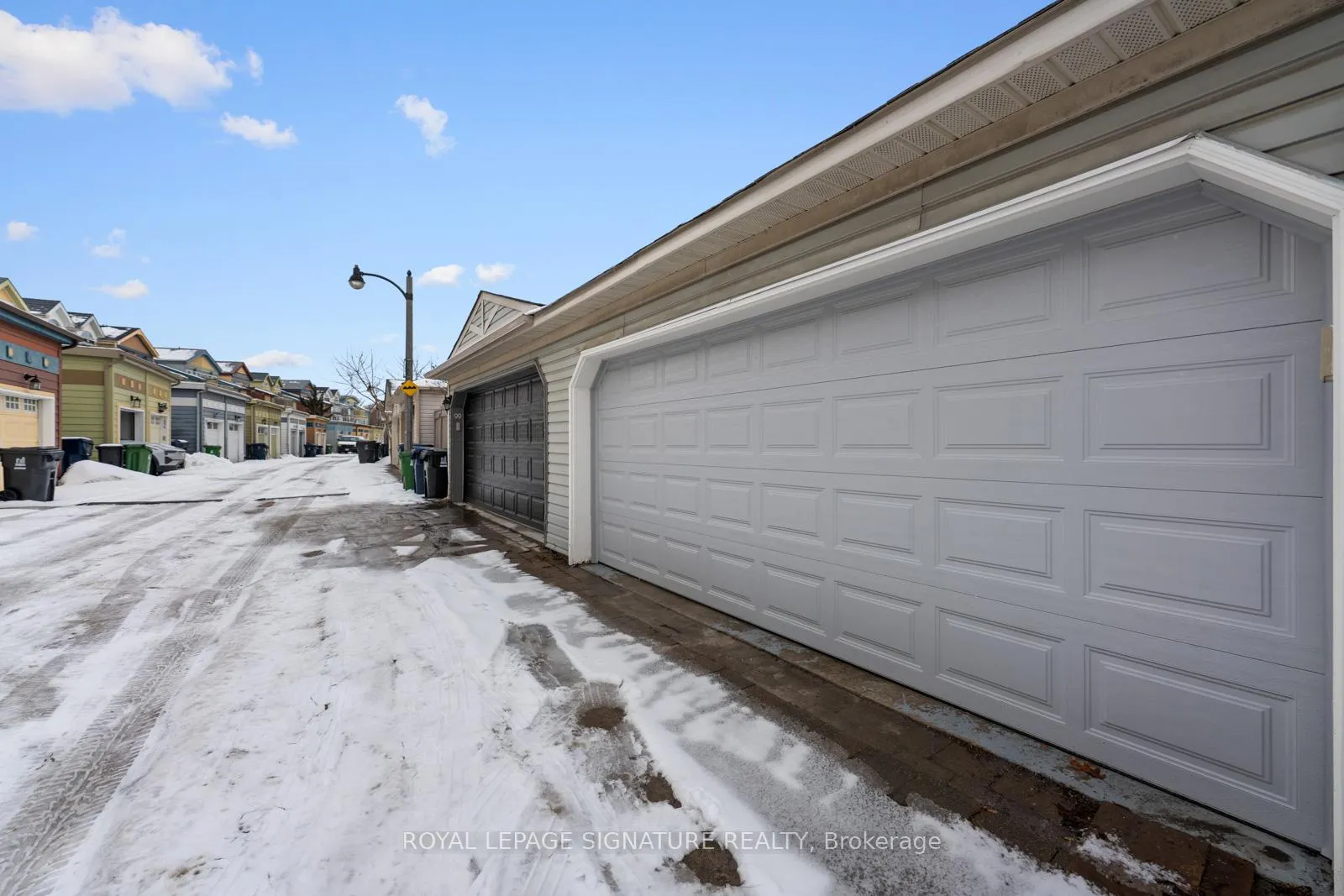 Photo 44 of 101 Boardwalk Drive, Toronto, The Beaches — HOMEH