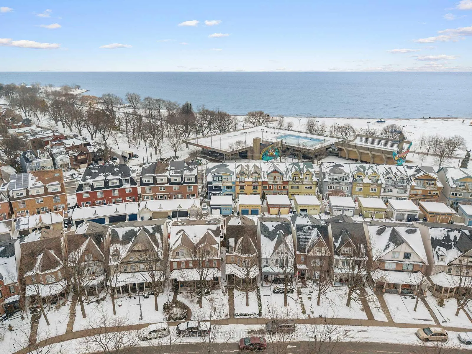 Photo 48 of 101 Boardwalk Drive, Toronto, The Beaches — HOMEH