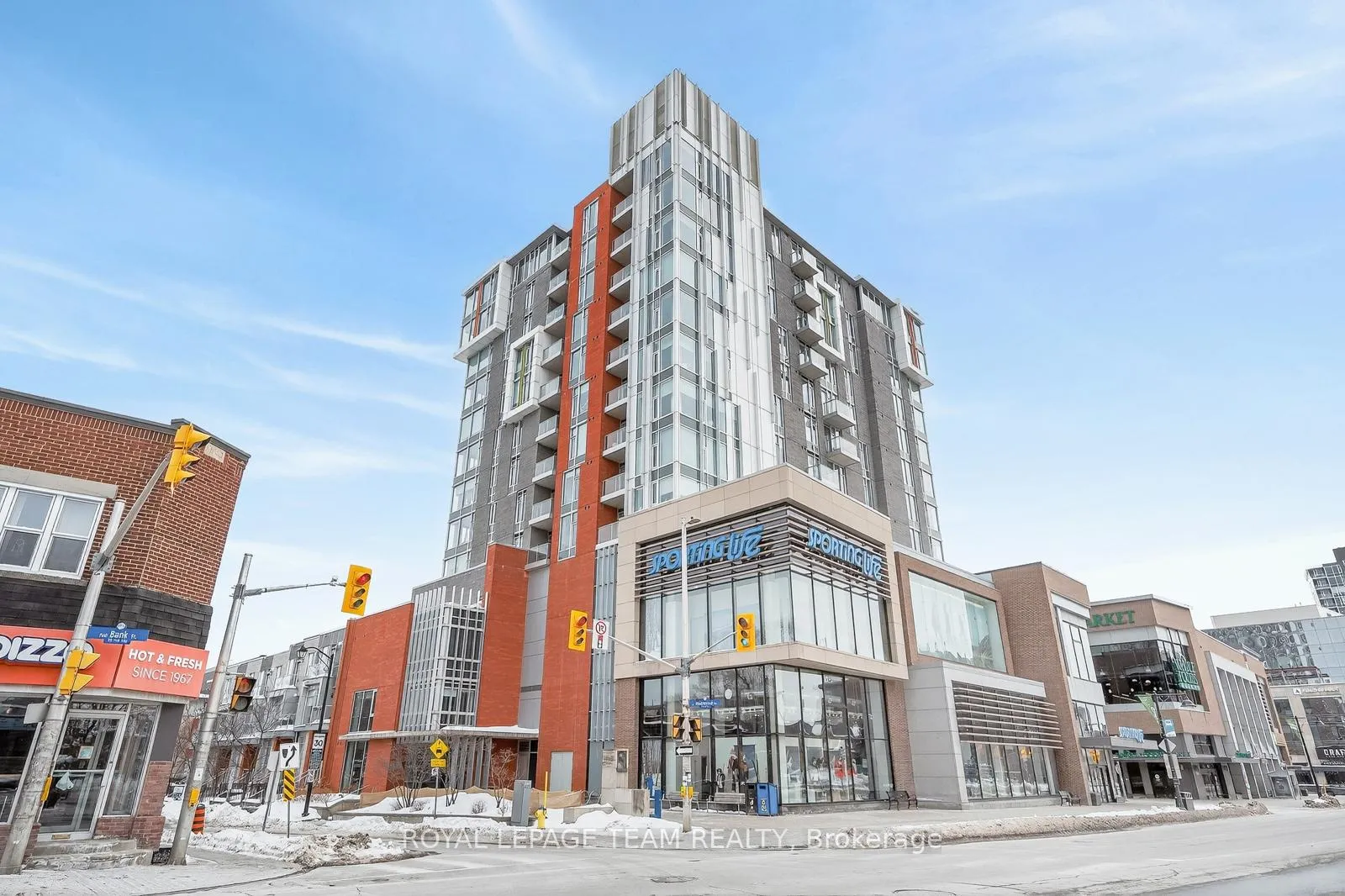 Front of Unit PH3, 118 Holmwood Avenue