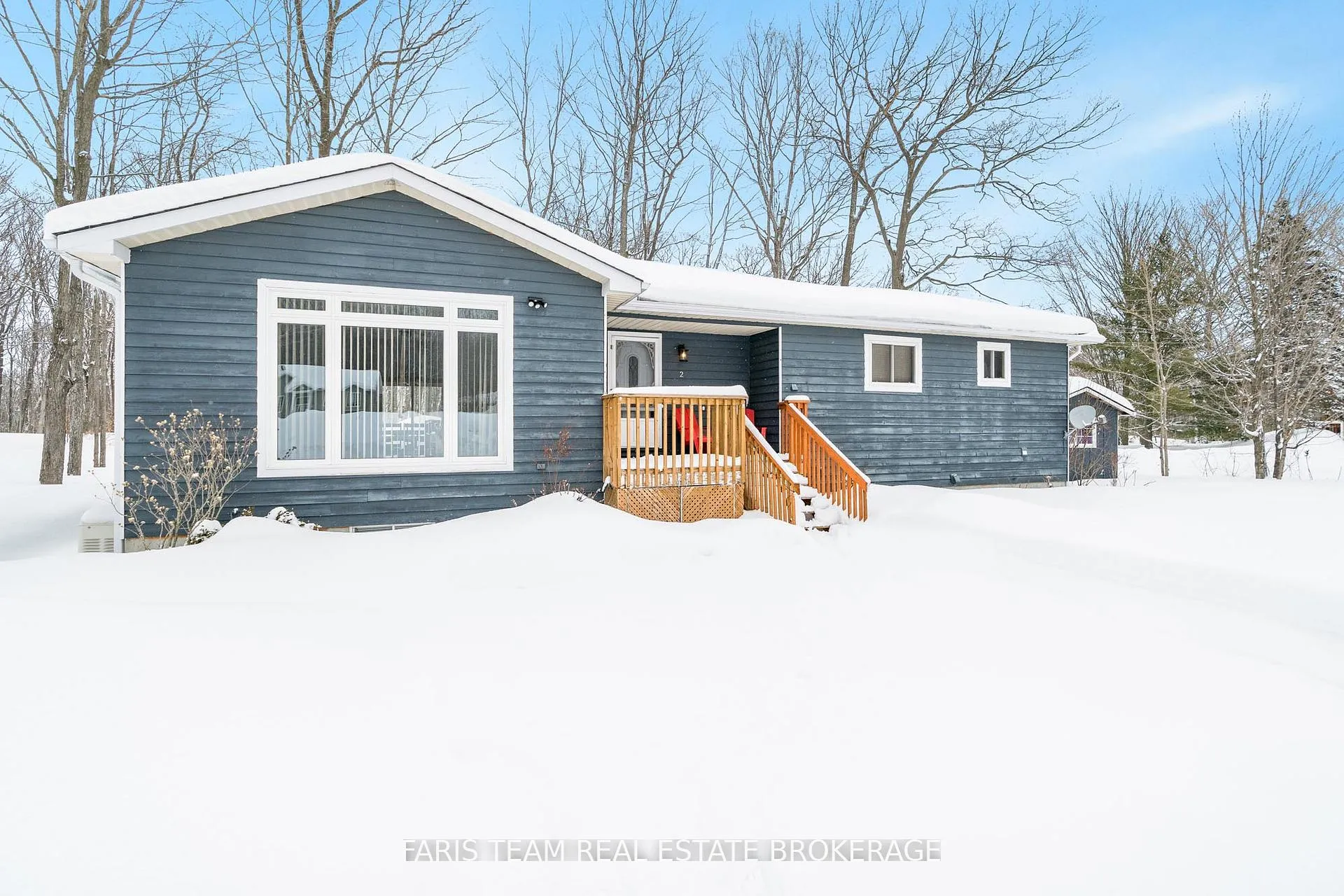 Photo 3 of 2 Ojibway Court, Tiny, Rural Tiny — HOMEH
