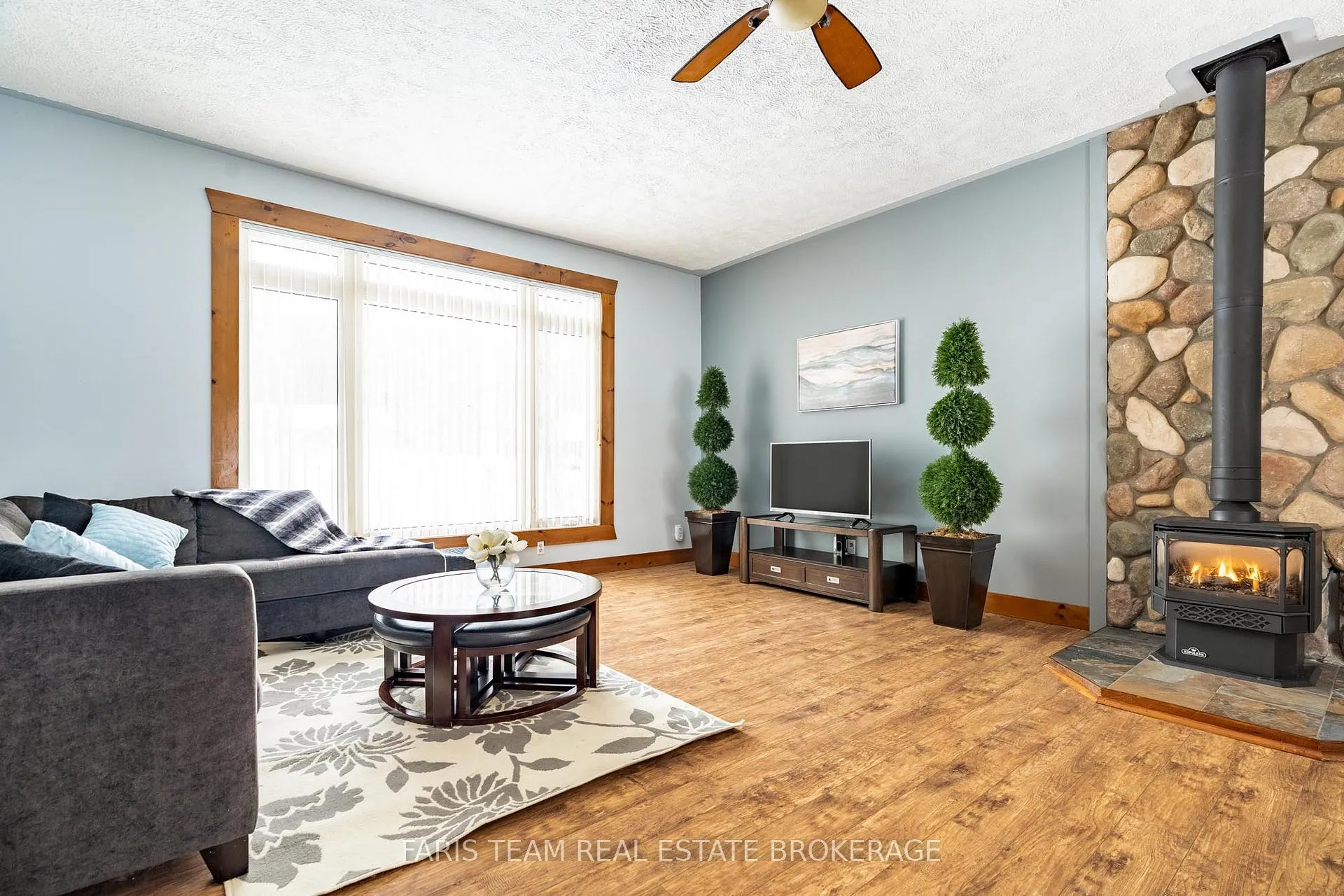 Photo 16 of 2 Ojibway Court, Tiny, Rural Tiny — HOMEH