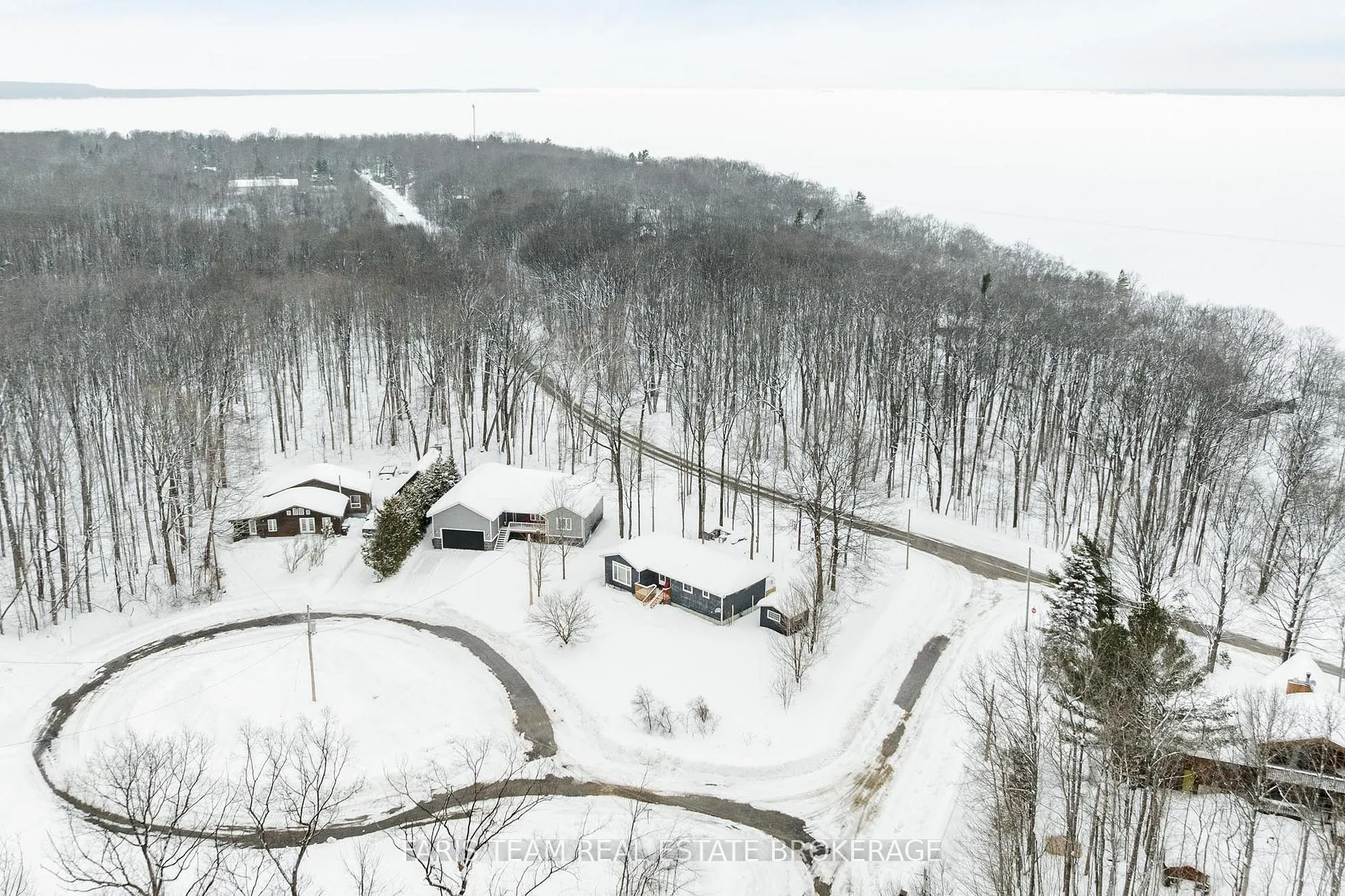 Photo 45 of 2 Ojibway Court, Tiny, Rural Tiny — HOMEH