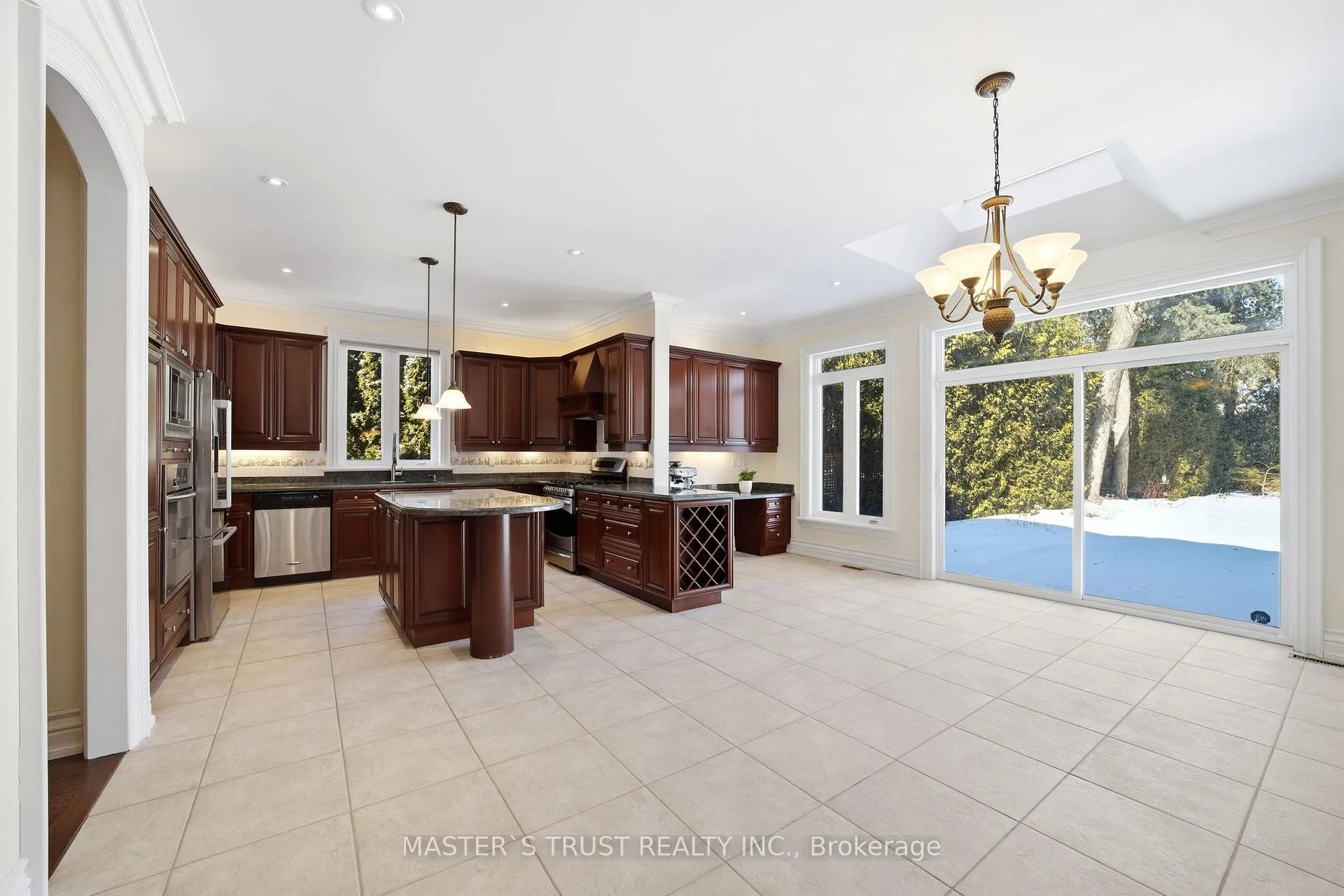 Photo 10 of 88 Elgin Street, Markham, Thornhill — HOMEH
