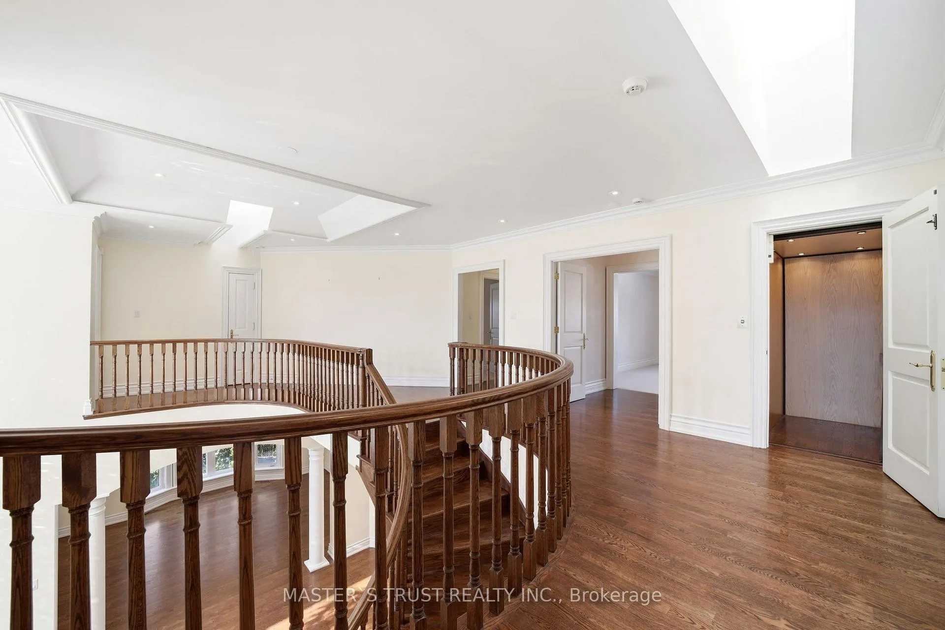 Photo 15 of 88 Elgin Street, Markham, Thornhill — HOMEH
