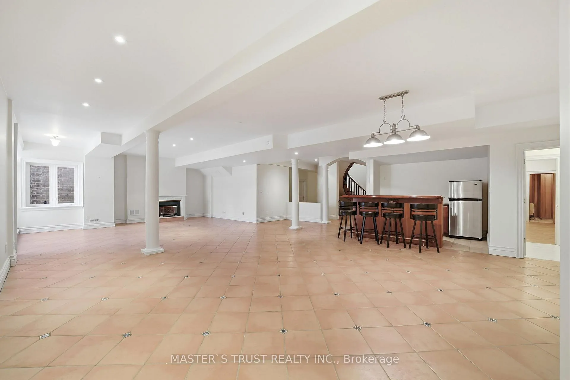 Photo 31 of 88 Elgin Street, Markham, Thornhill — HOMEH