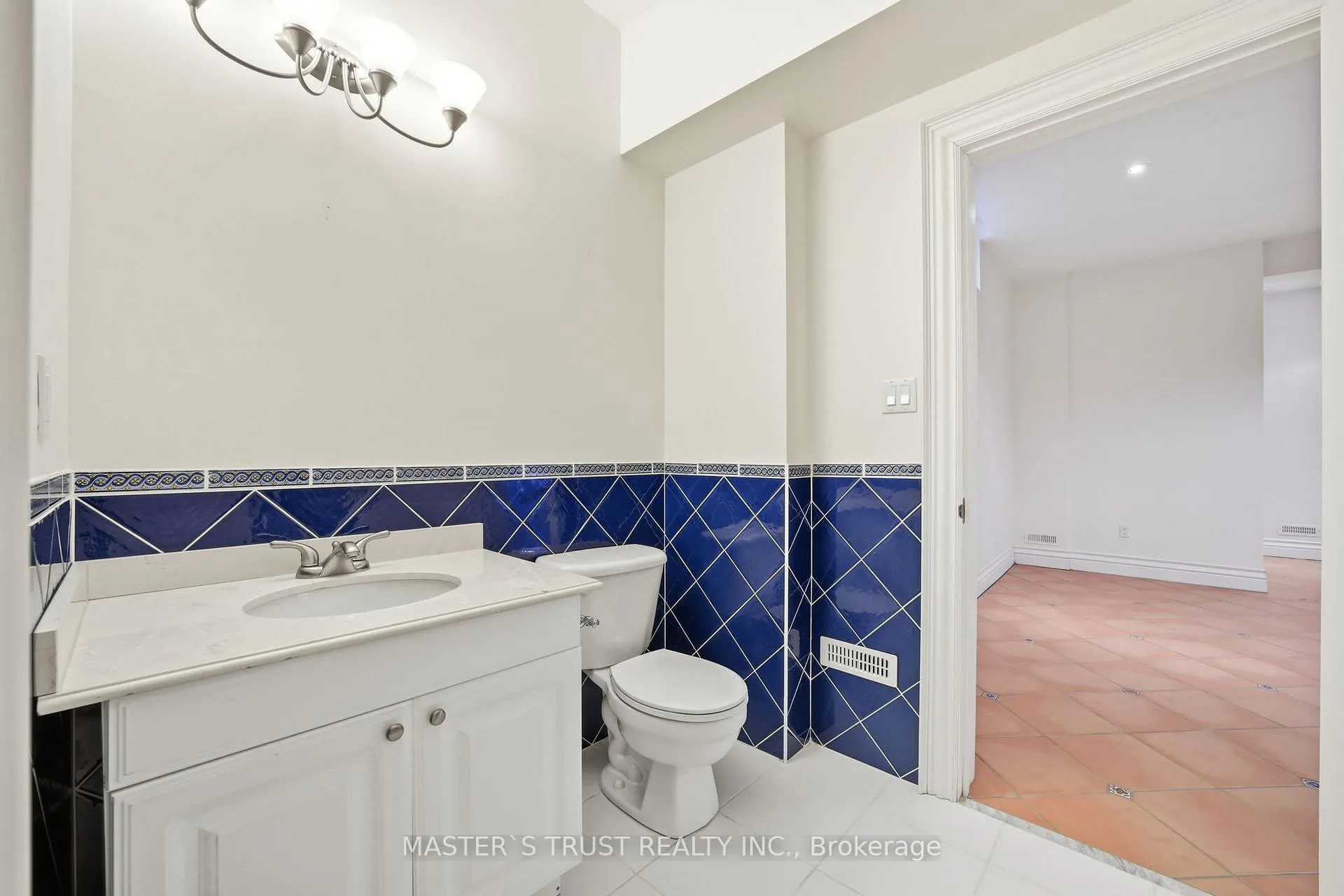 Photo 37 of 88 Elgin Street, Markham, Thornhill — HOMEH