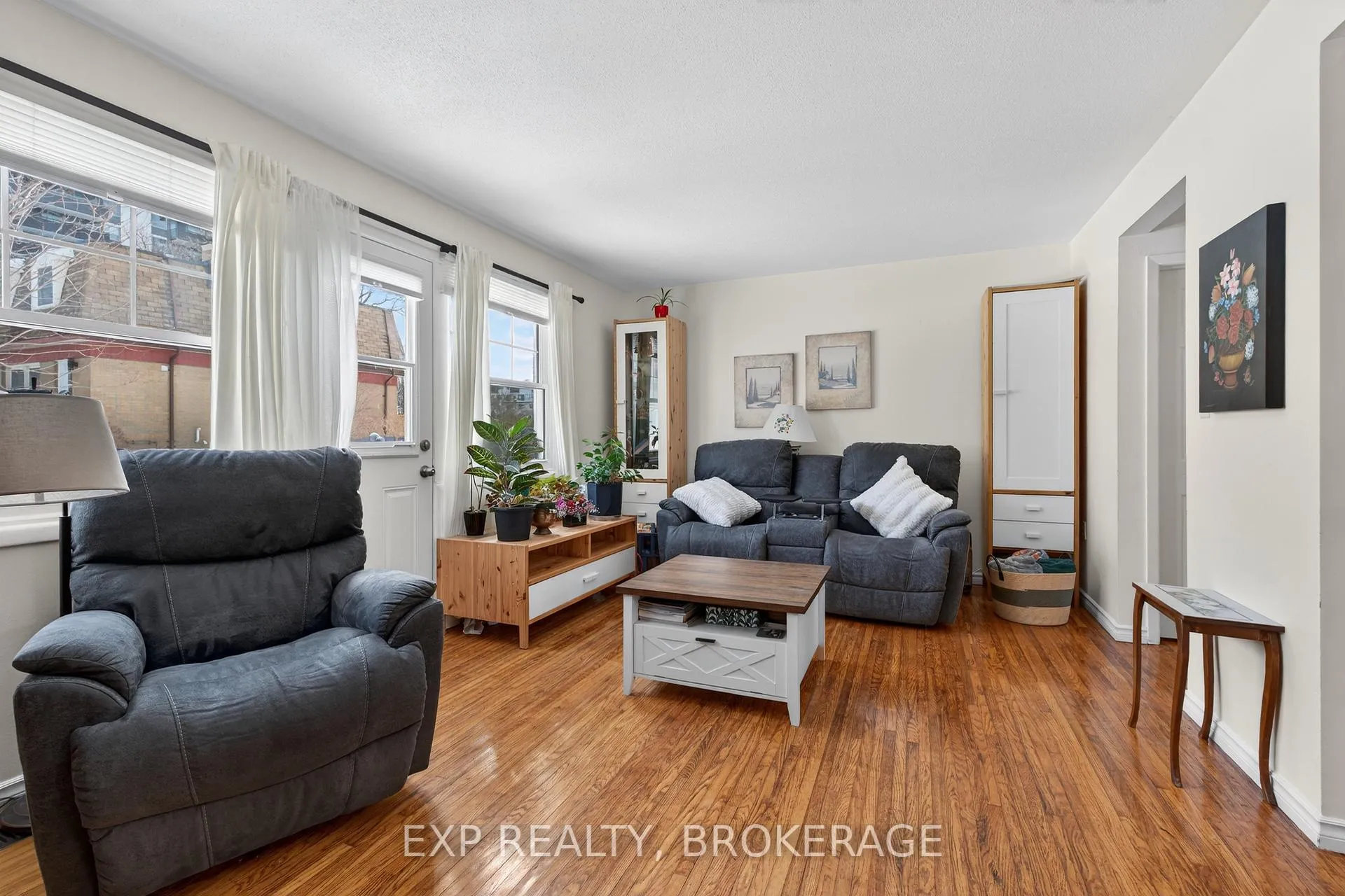 Photo 12 of Unit 3, 126 Notch Hill Road, Kingston, Central City West — HOMEH
