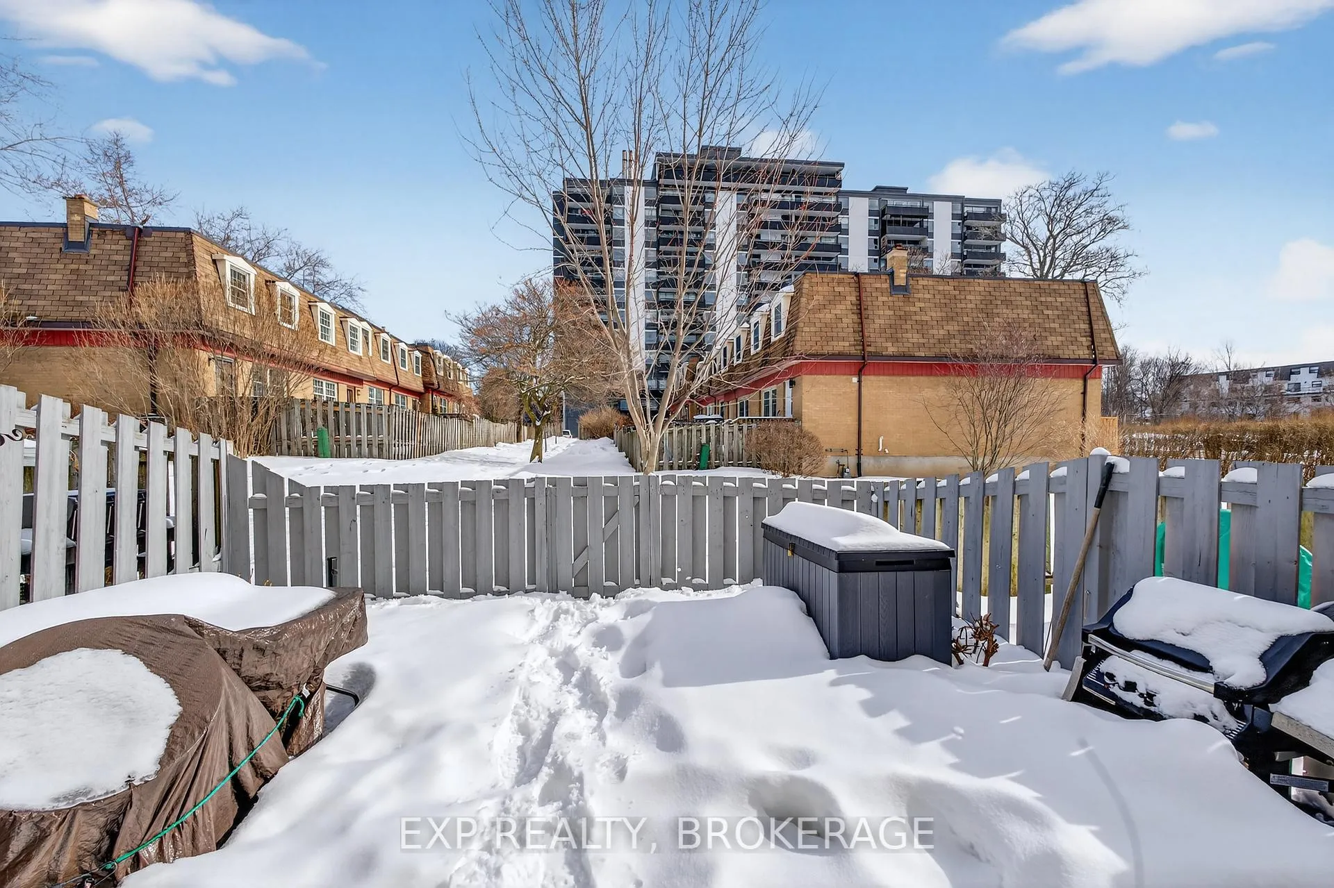 Photo 23 of Unit 3, 126 Notch Hill Road, Kingston, Central City West — HOMEH