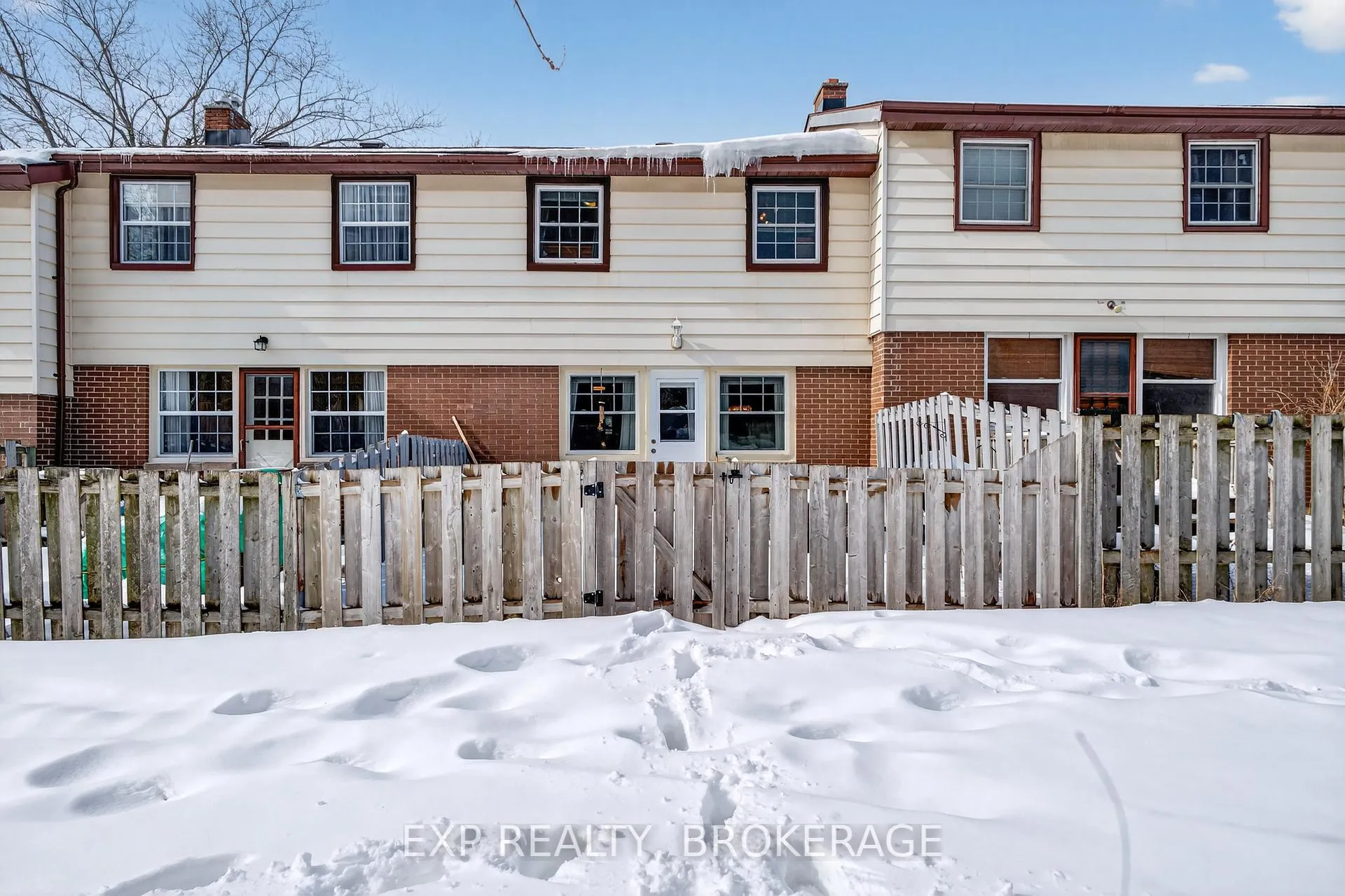 Photo 24 of Unit 3, 126 Notch Hill Road, Kingston, Central City West — HOMEH