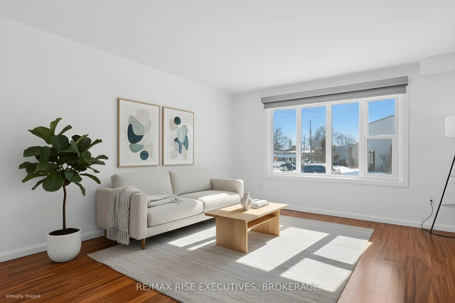 Photo 5 of 926 Amberdale Crescent, Kingston, South of Taylor-Kidd Blvd — HOMEH