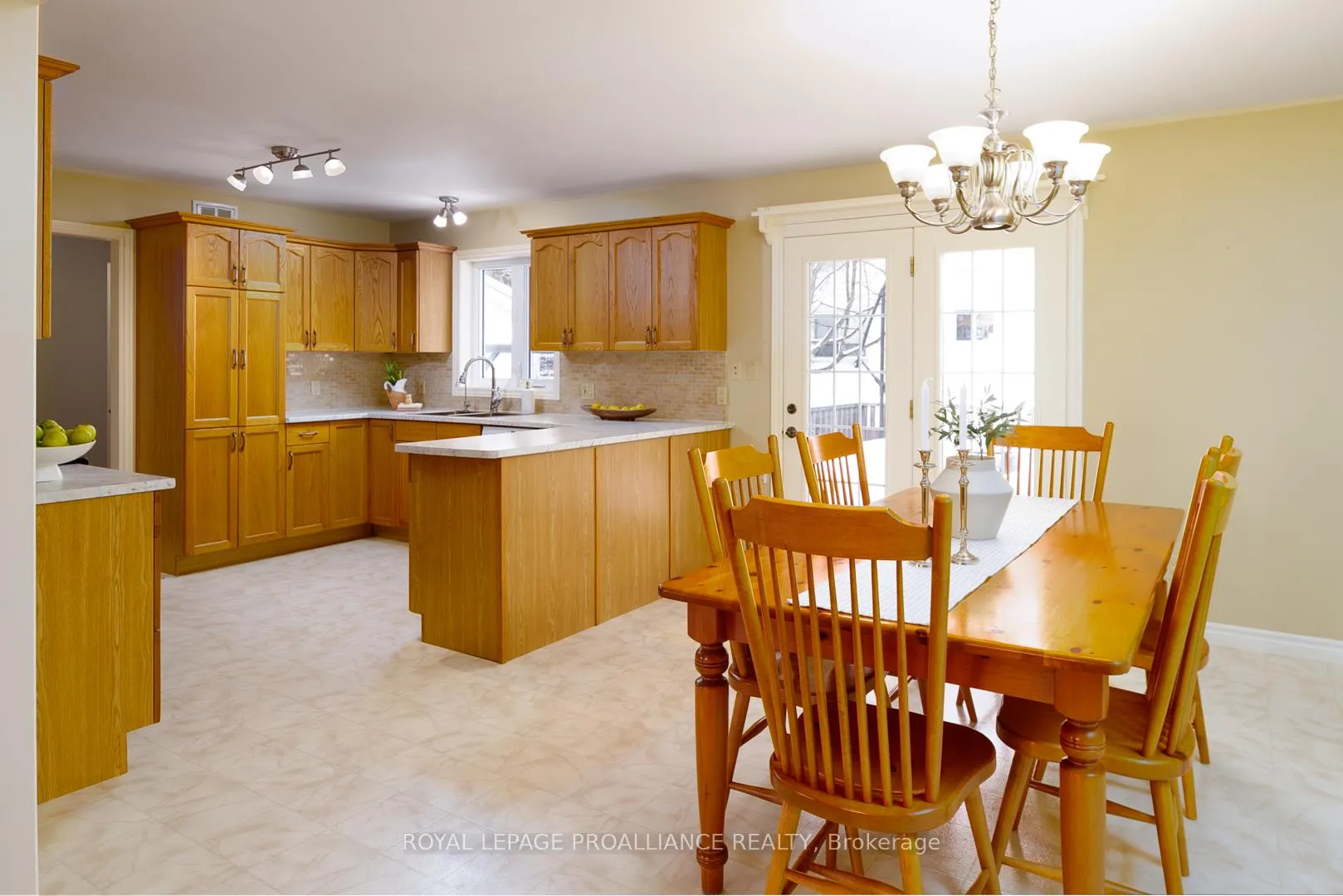 Photo 7 of 12 Butler Street E, Brighton — HOMEH