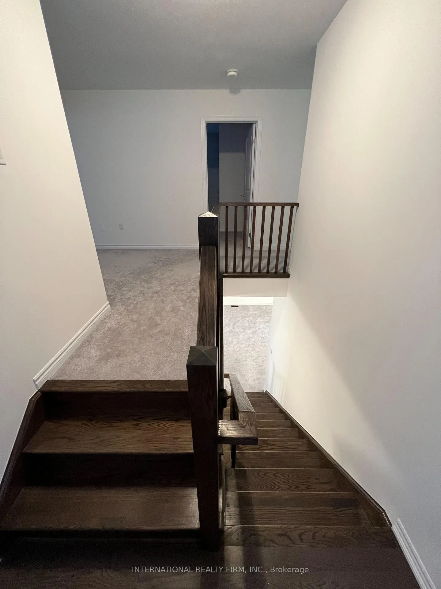 Photo 18 of 23 Sleeth Street, Brantford, Echo Place — HOMEH