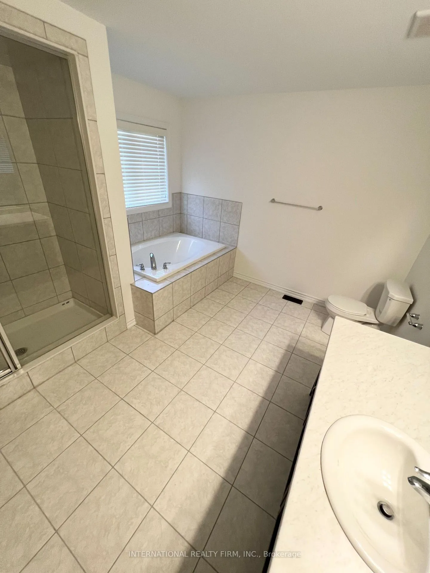 Photo 19 of 23 Sleeth Street, Brantford, Echo Place — HOMEH