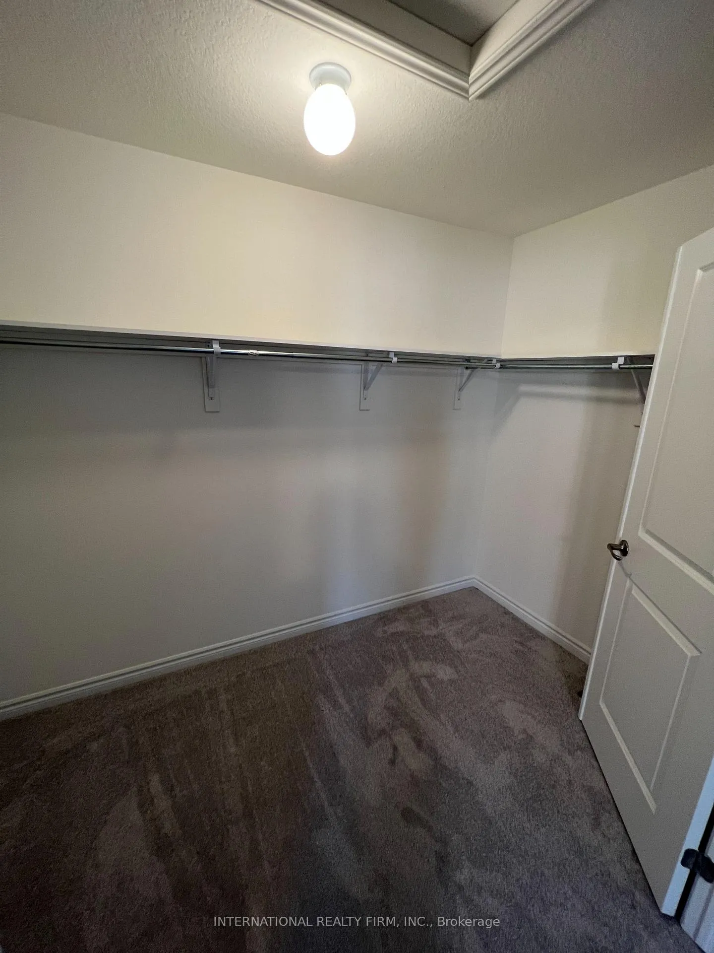 Photo 22 of 23 Sleeth Street, Brantford, Echo Place — HOMEH