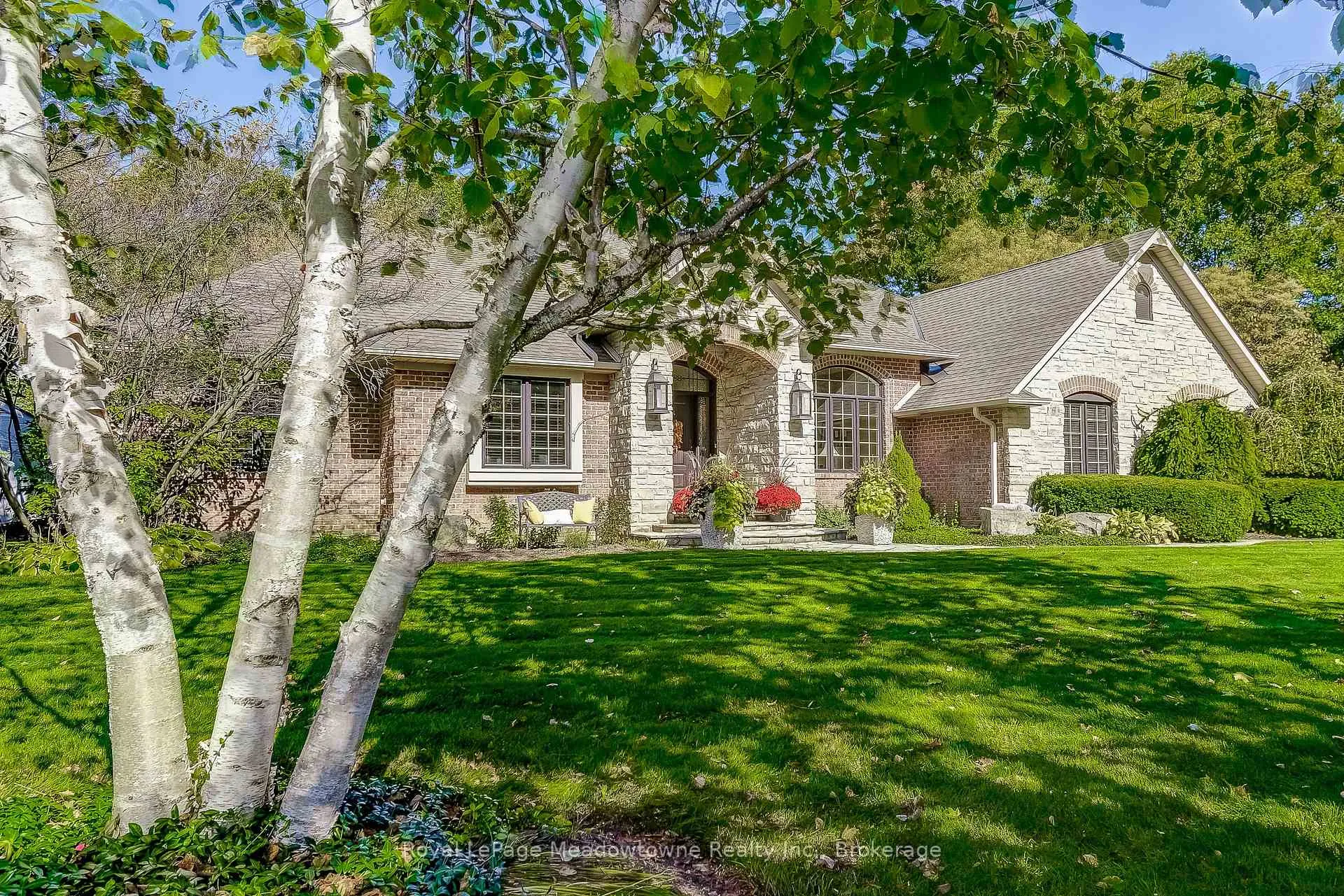 Photo 3 of 18 Parkshore Place, Hamilton, Carlisle — HOMEH