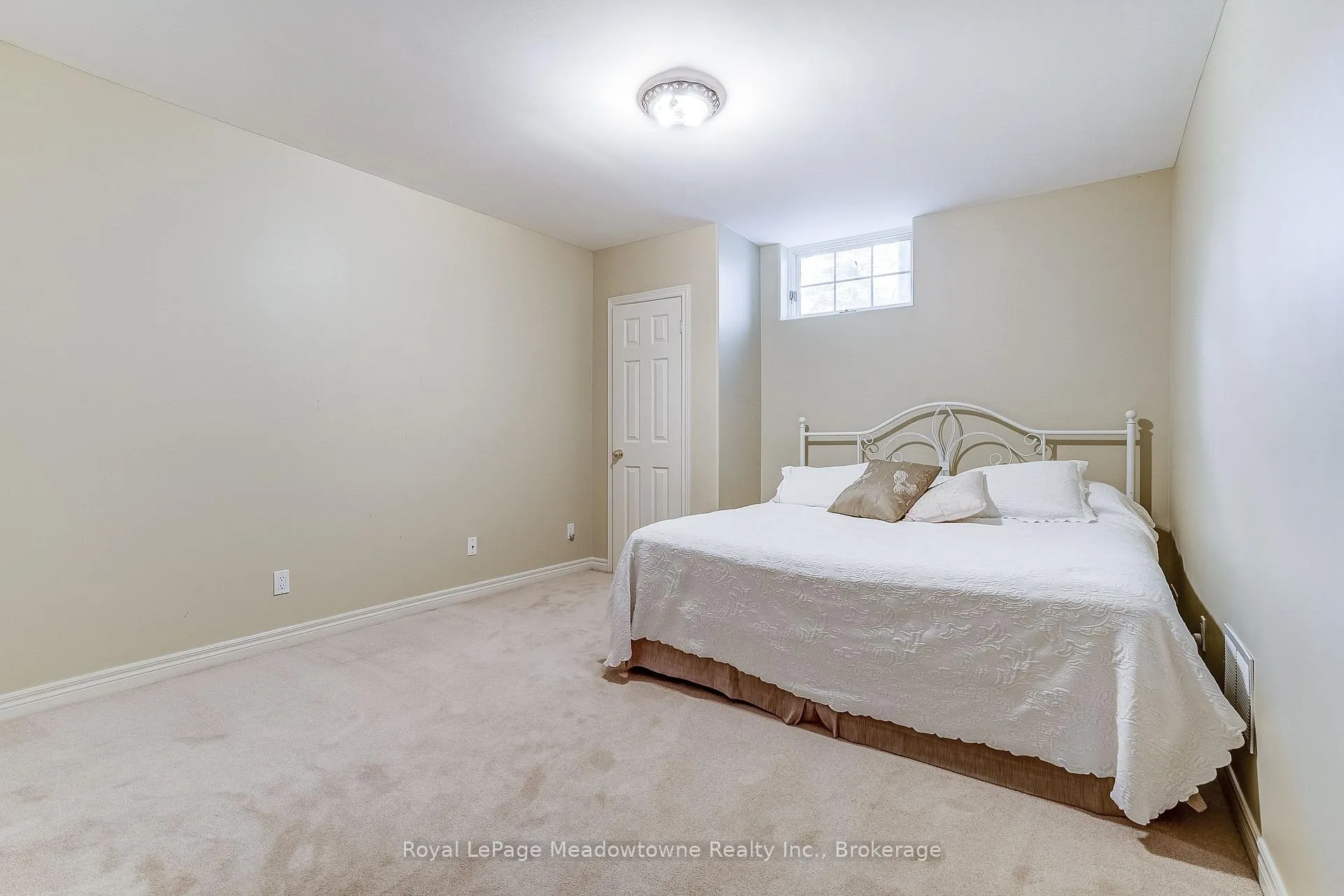 Photo 33 of 18 Parkshore Place, Hamilton, Carlisle — HOMEH