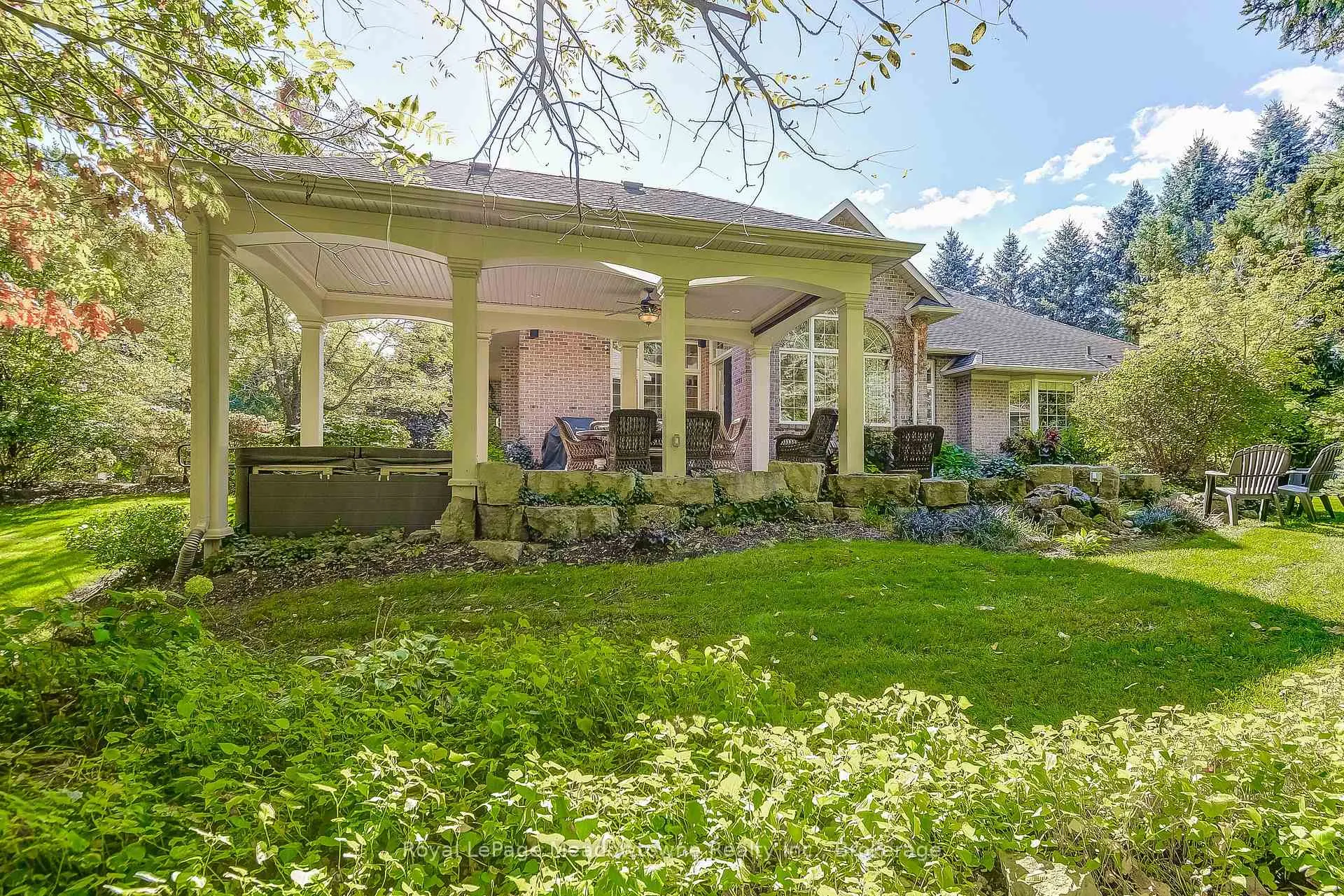 Photo 44 of 18 Parkshore Place, Hamilton, Carlisle — HOMEH