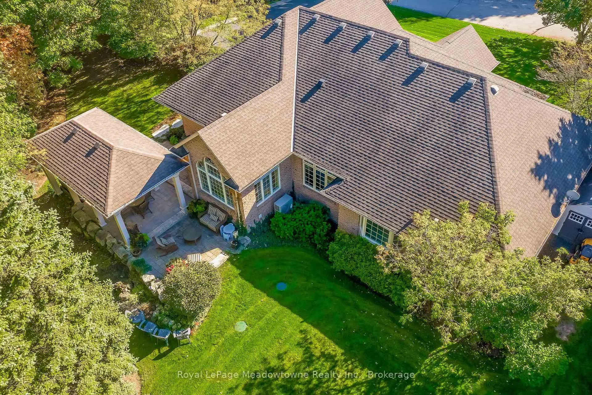 Photo 47 of 18 Parkshore Place, Hamilton, Carlisle — HOMEH