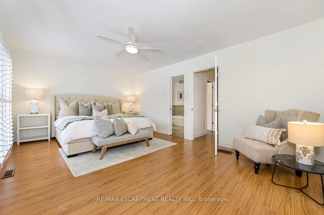 Photo 21 of Unit 42, 2301 Cavendish Drive, Burlington, Brant Hills — HOMEH
