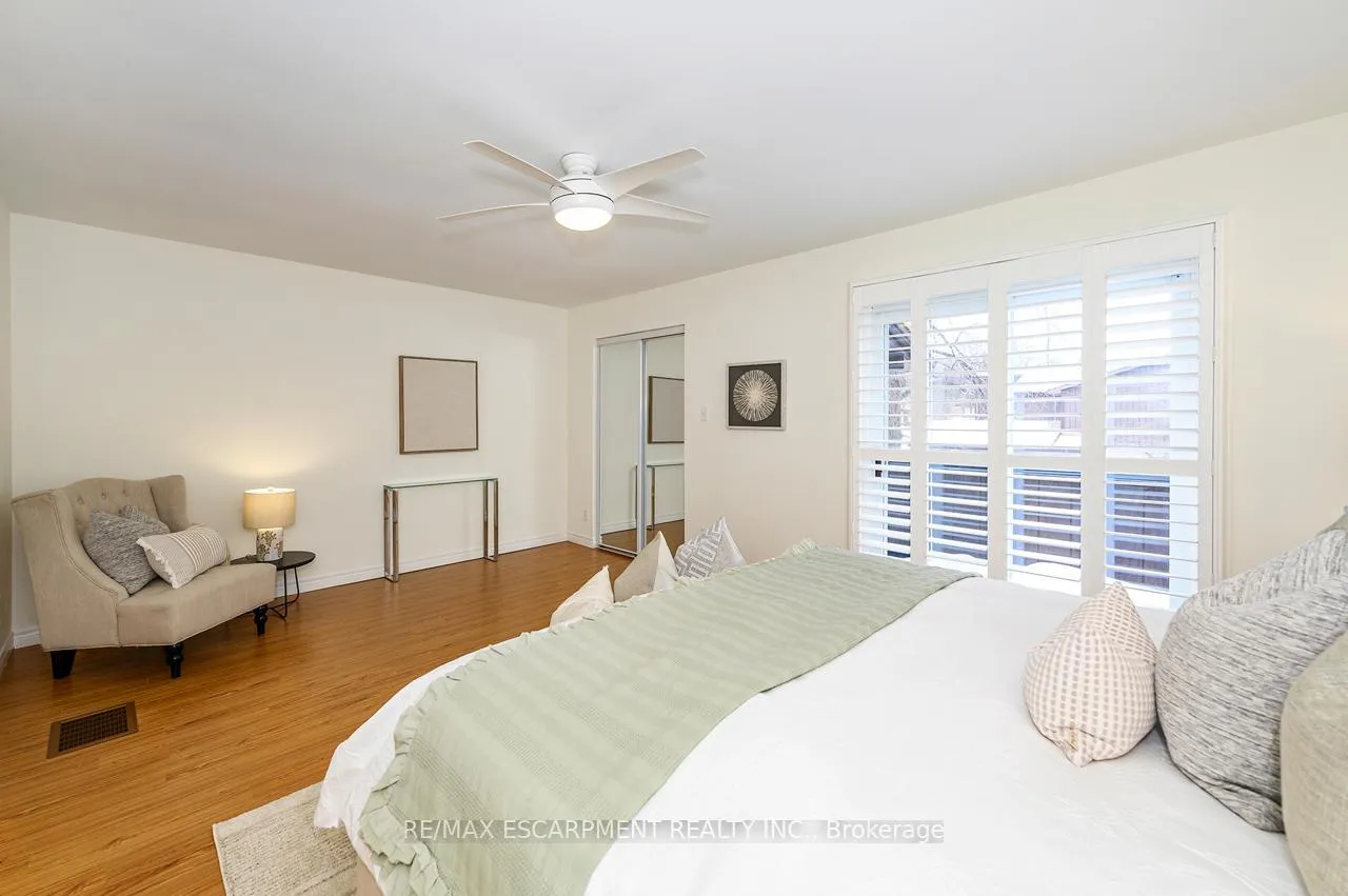 Photo 23 of Unit 42, 2301 Cavendish Drive, Burlington, Brant Hills — HOMEH